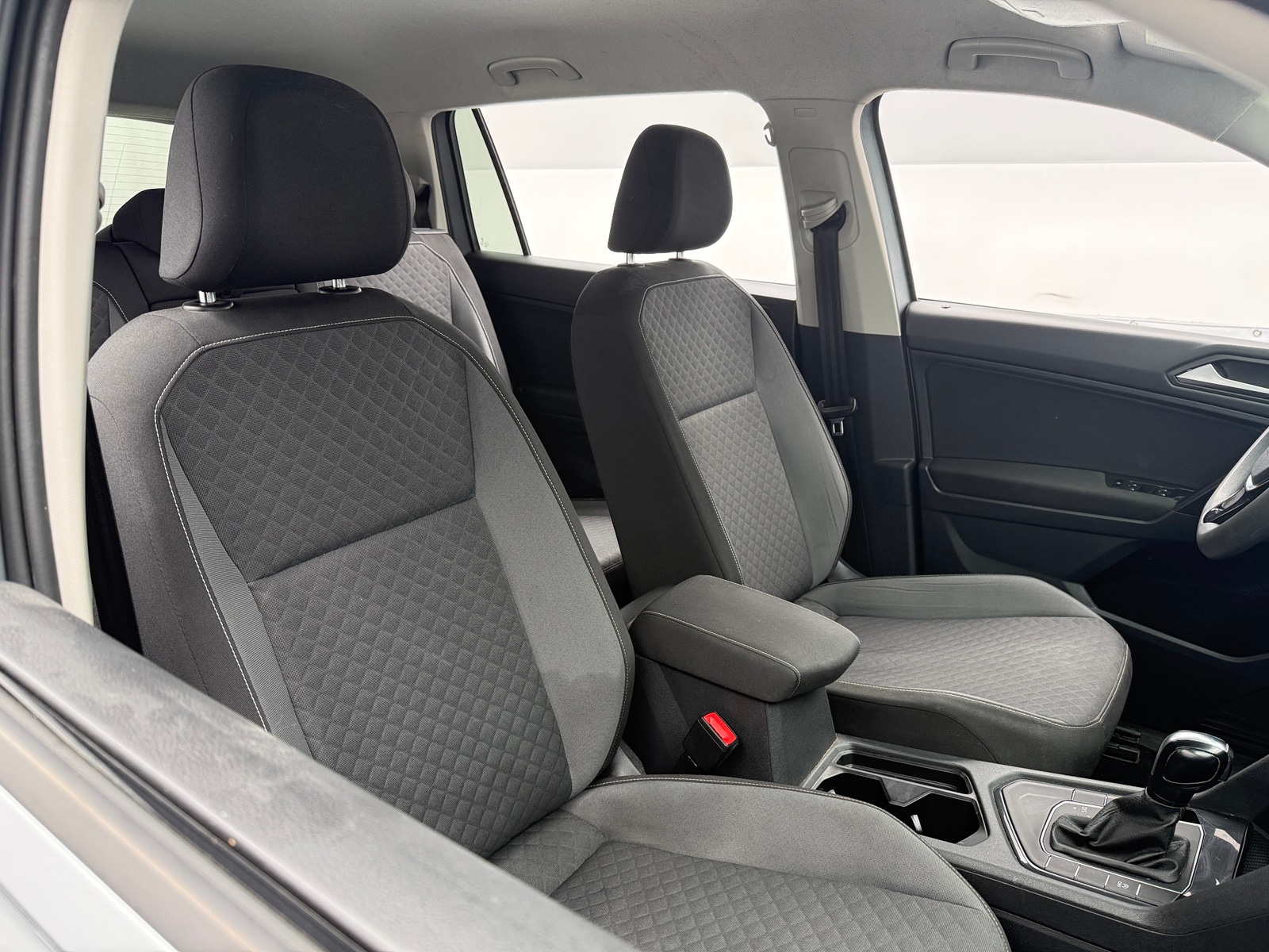 Thumbnail: 2021 Volkswagen Tiguan - 2