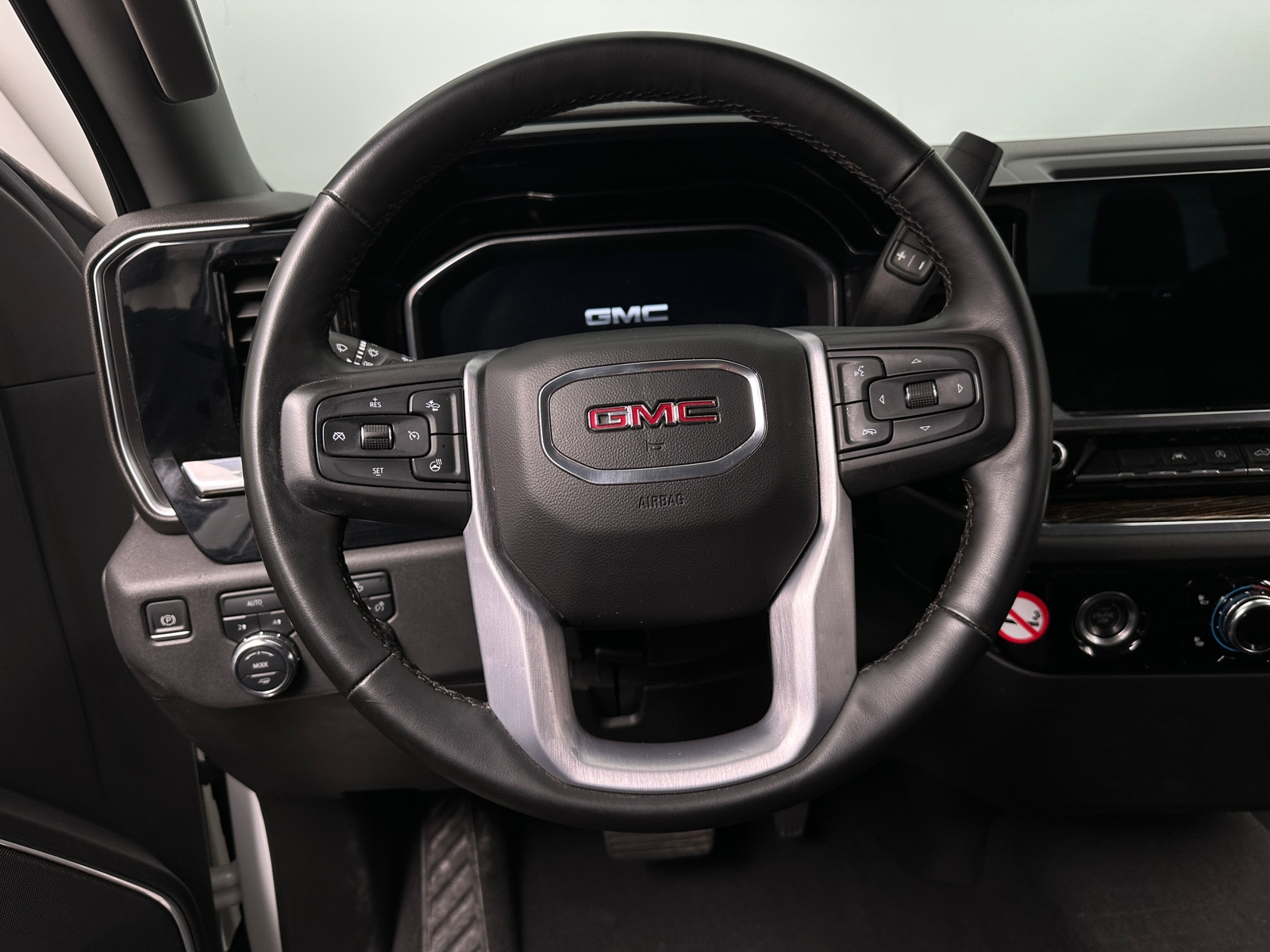 Thumbnail: 2023 GMC Sierra 1500 - 5