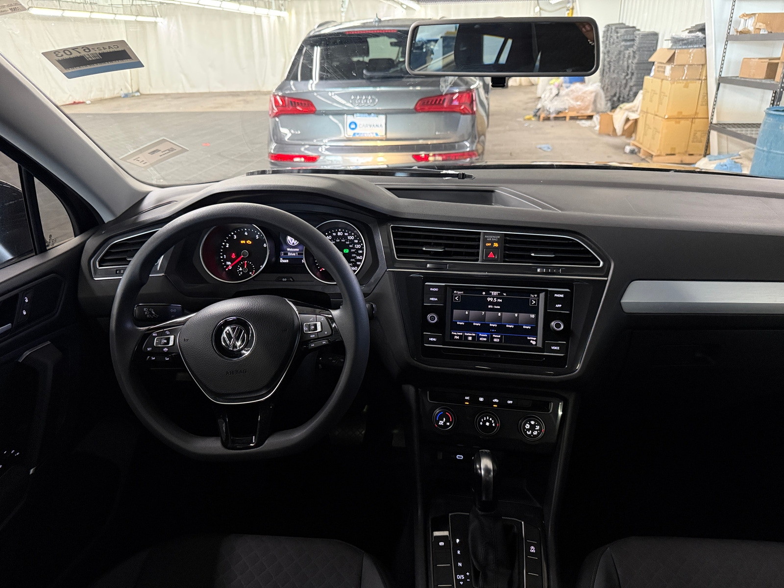 Thumbnail: 2020 Volkswagen Tiguan - 3