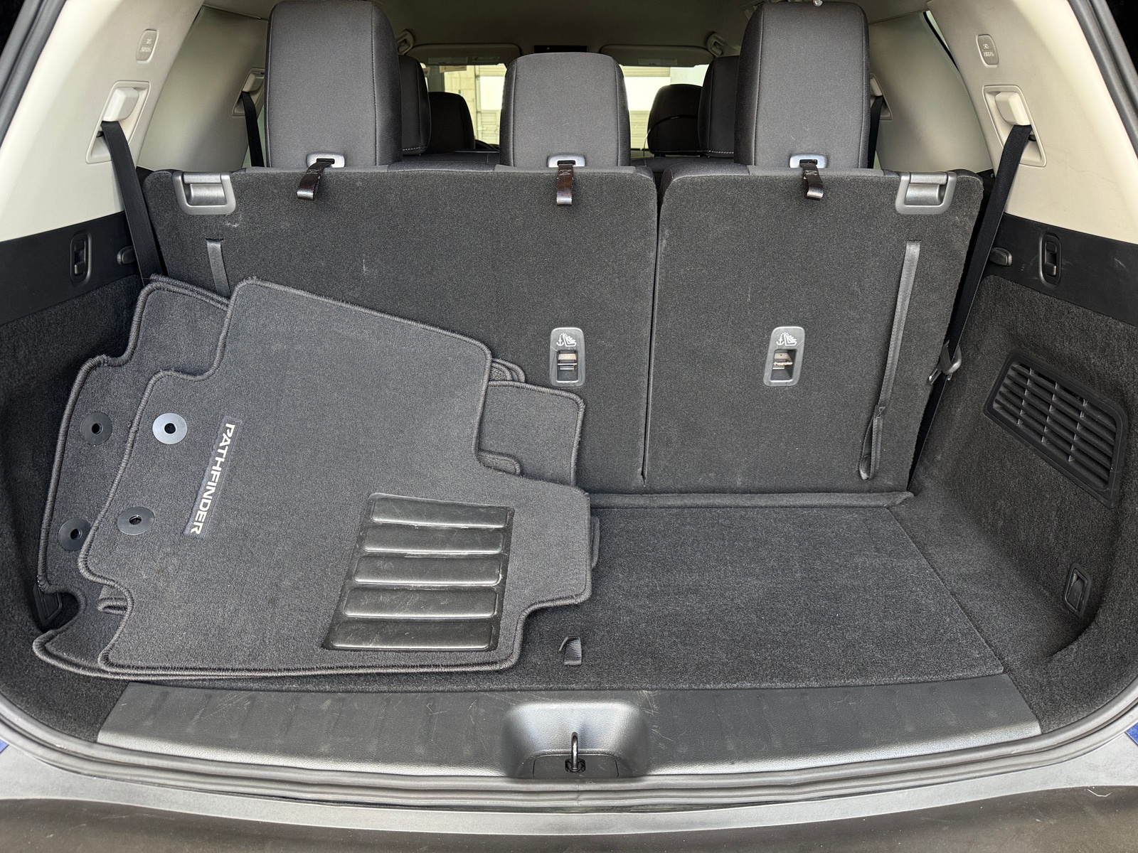 Thumbnail: 2025 Nissan Pathfinder - 7