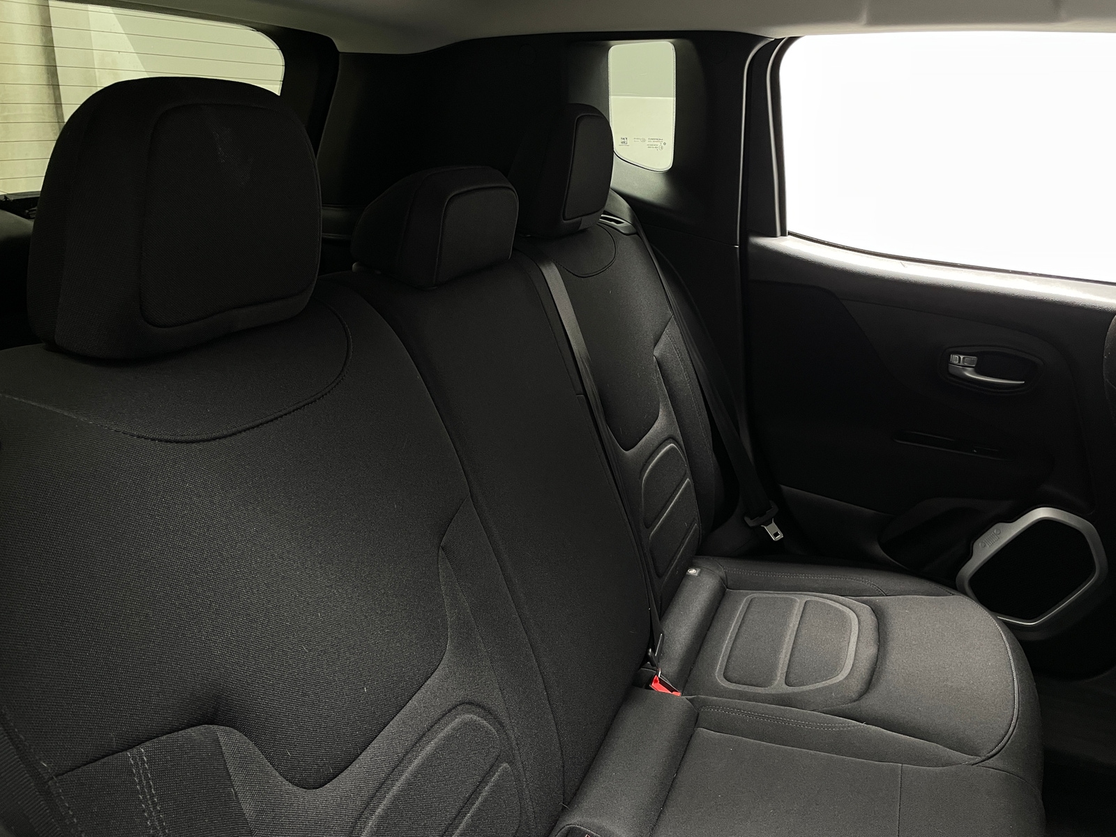 Thumbnail: 2019 Jeep Renegade - 6