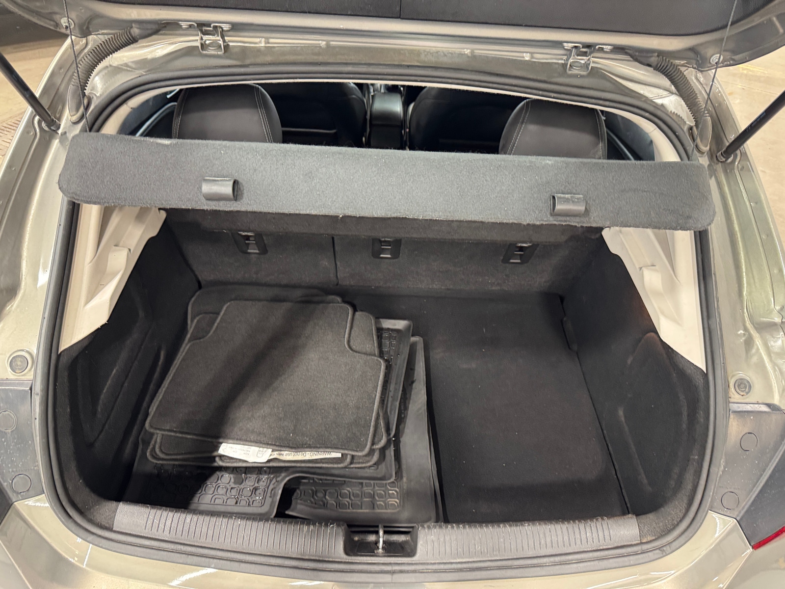 Thumbnail: 2017 Chevrolet Cruze - 6