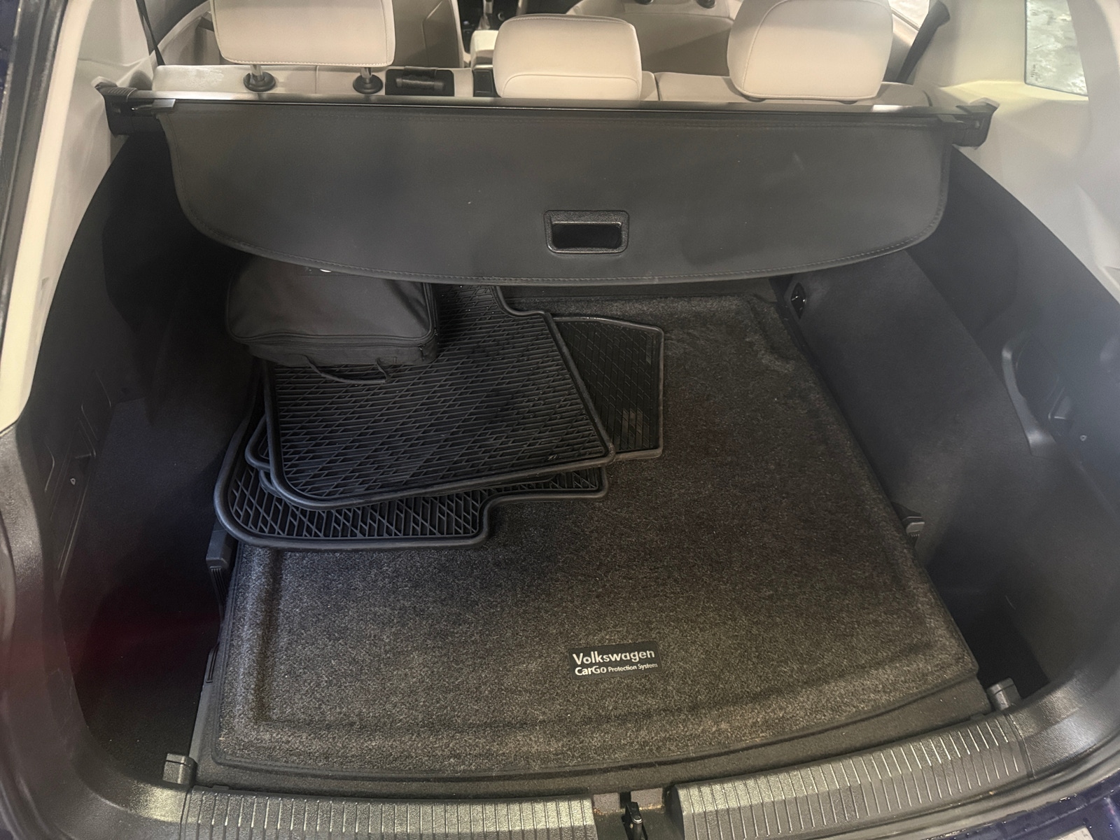 Thumbnail: 2022 Volkswagen Tiguan - 6