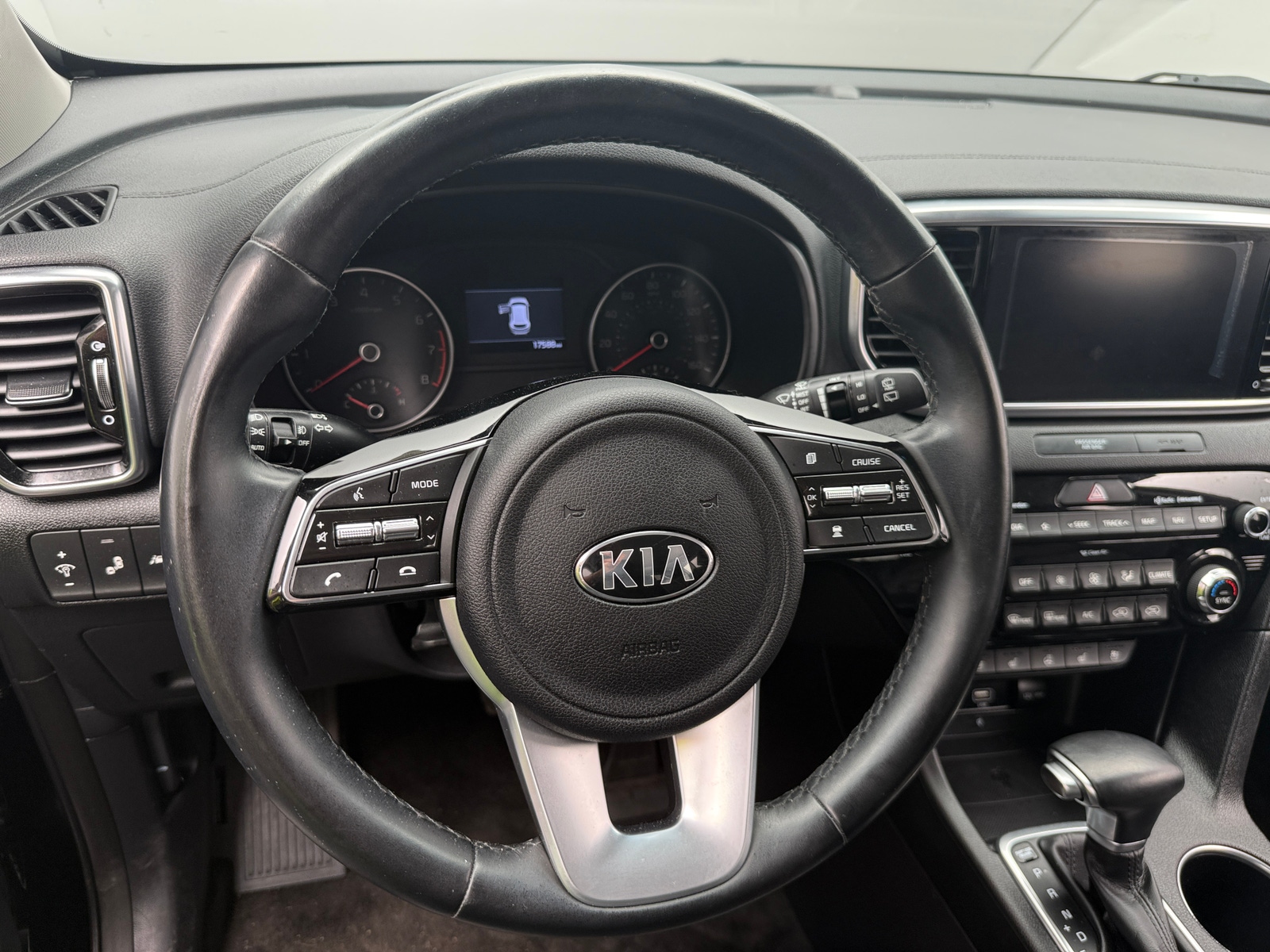Thumbnail: 2021 Kia Sportage - 4