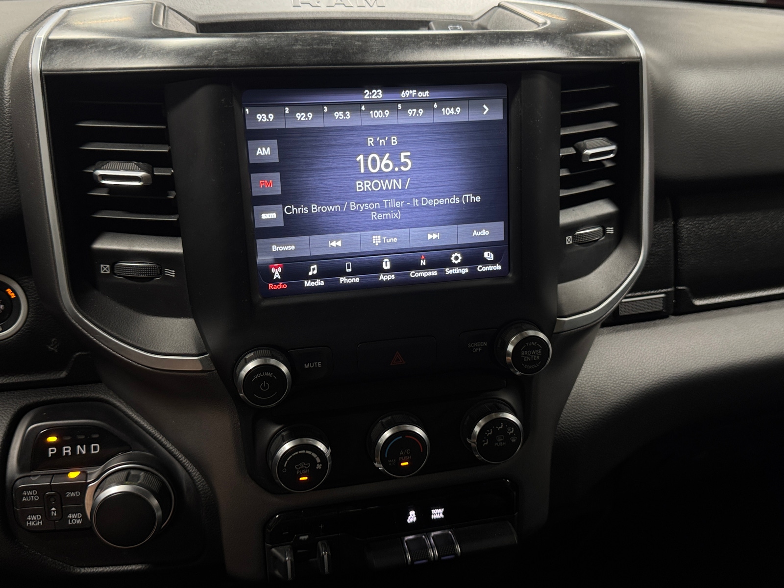 Thumbnail: 2020 RAM 1500 - 4