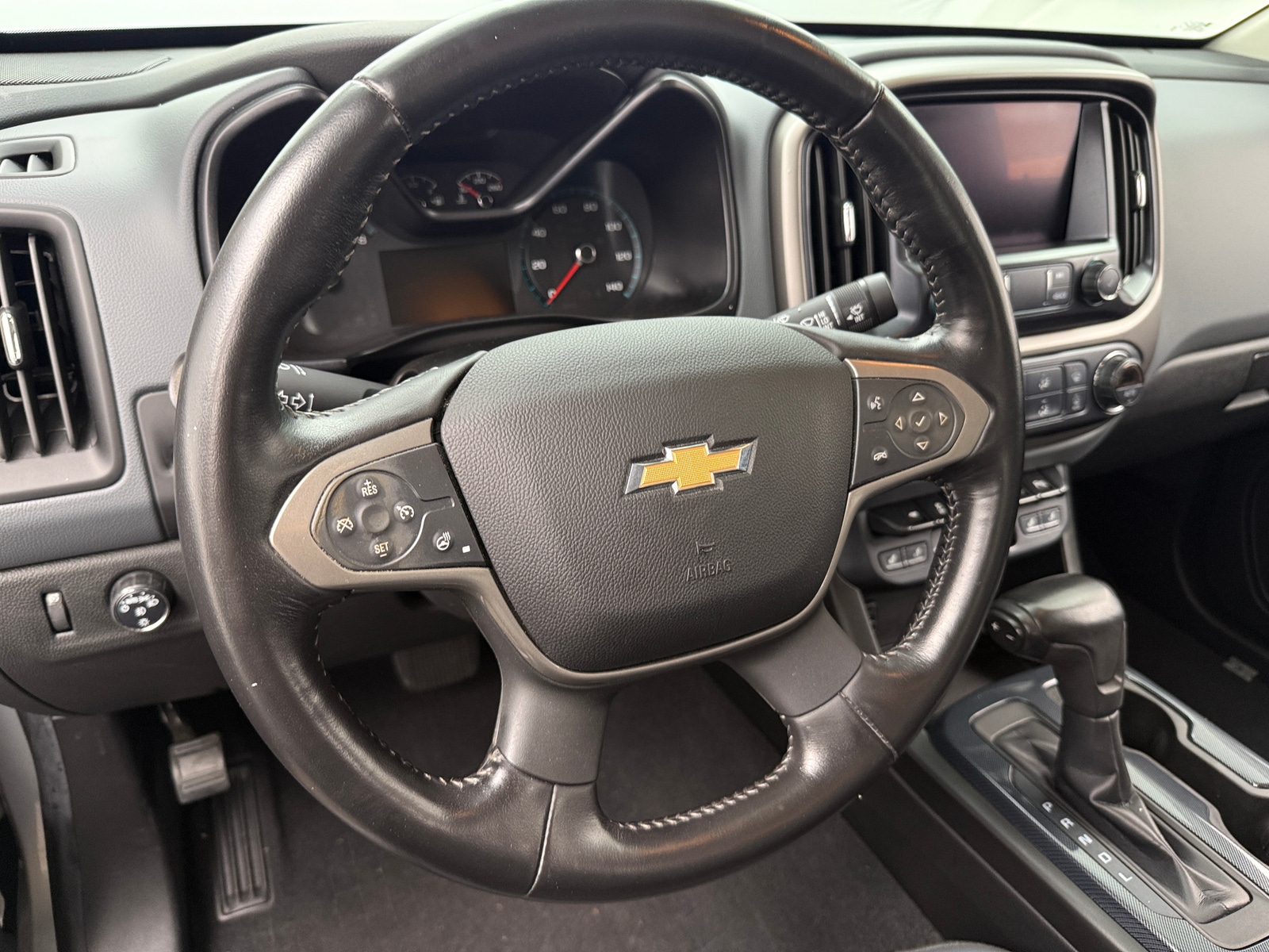 Thumbnail: 2019 Chevrolet Colorado - 5