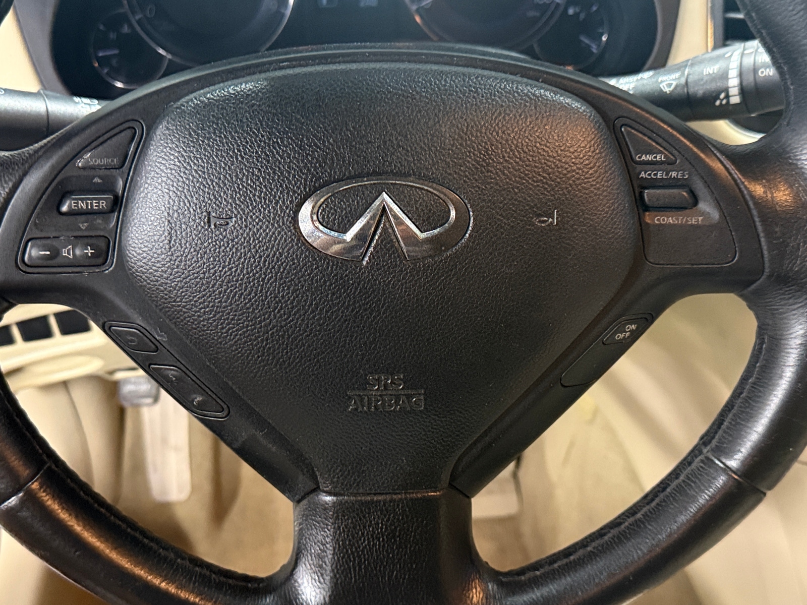 Thumbnail: 2016 INFINITI QX50 - 4