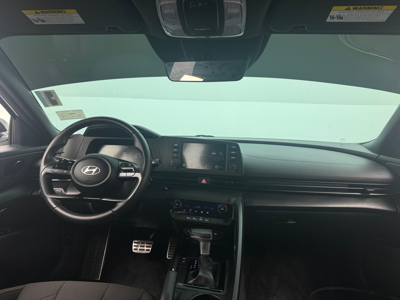 Thumbnail: 2025 Hyundai Elantra - 3