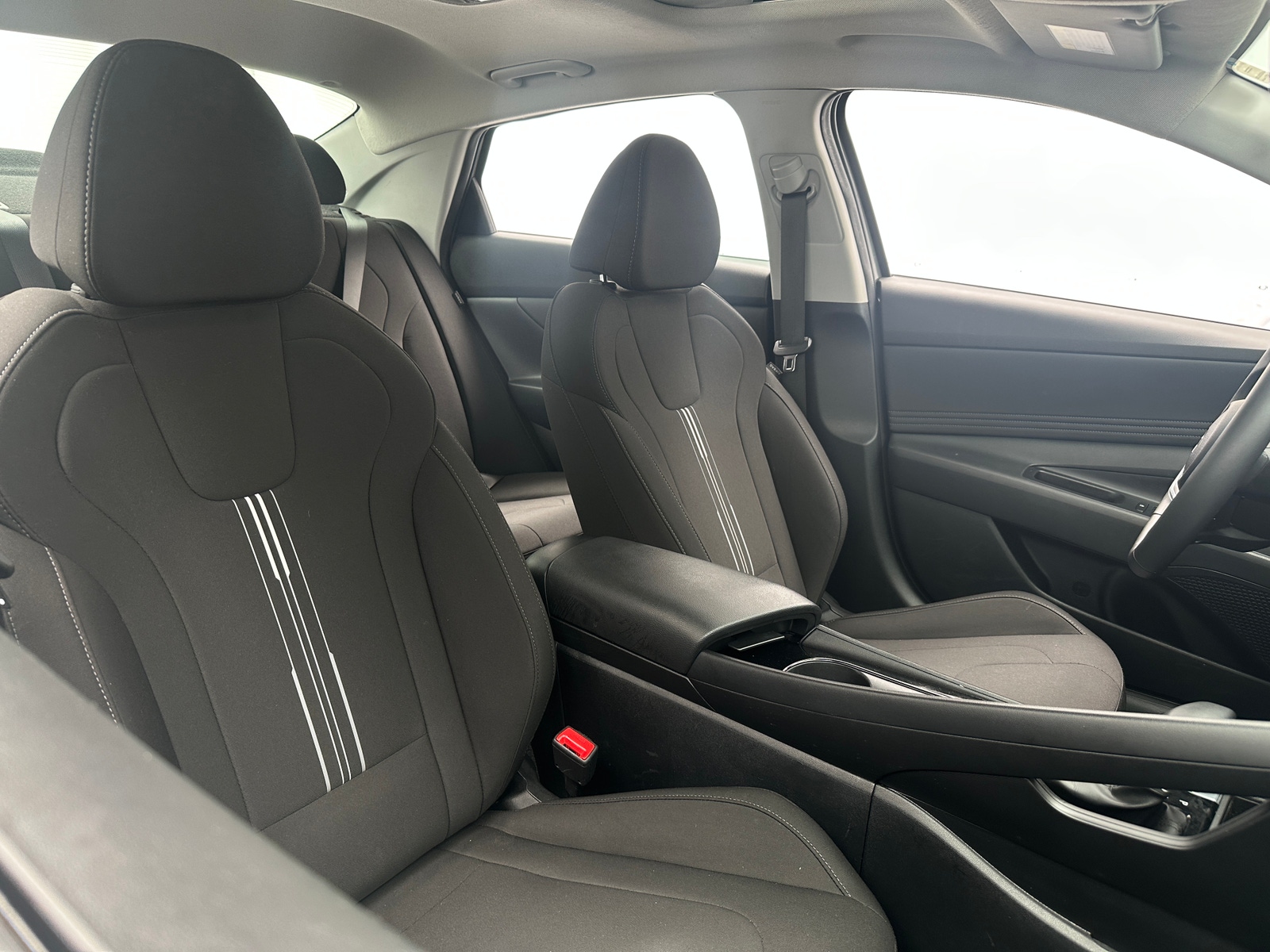 Thumbnail: 2025 Hyundai Elantra - 2