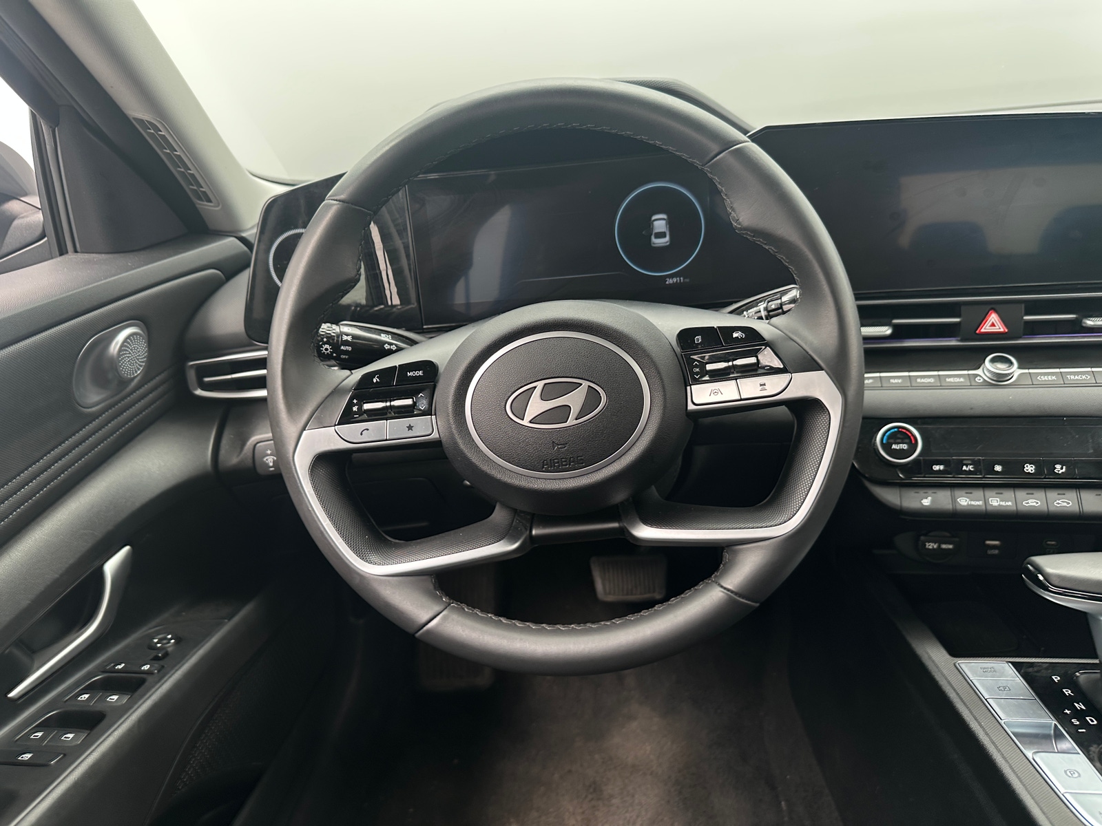 Thumbnail: 2025 Hyundai Elantra - 5