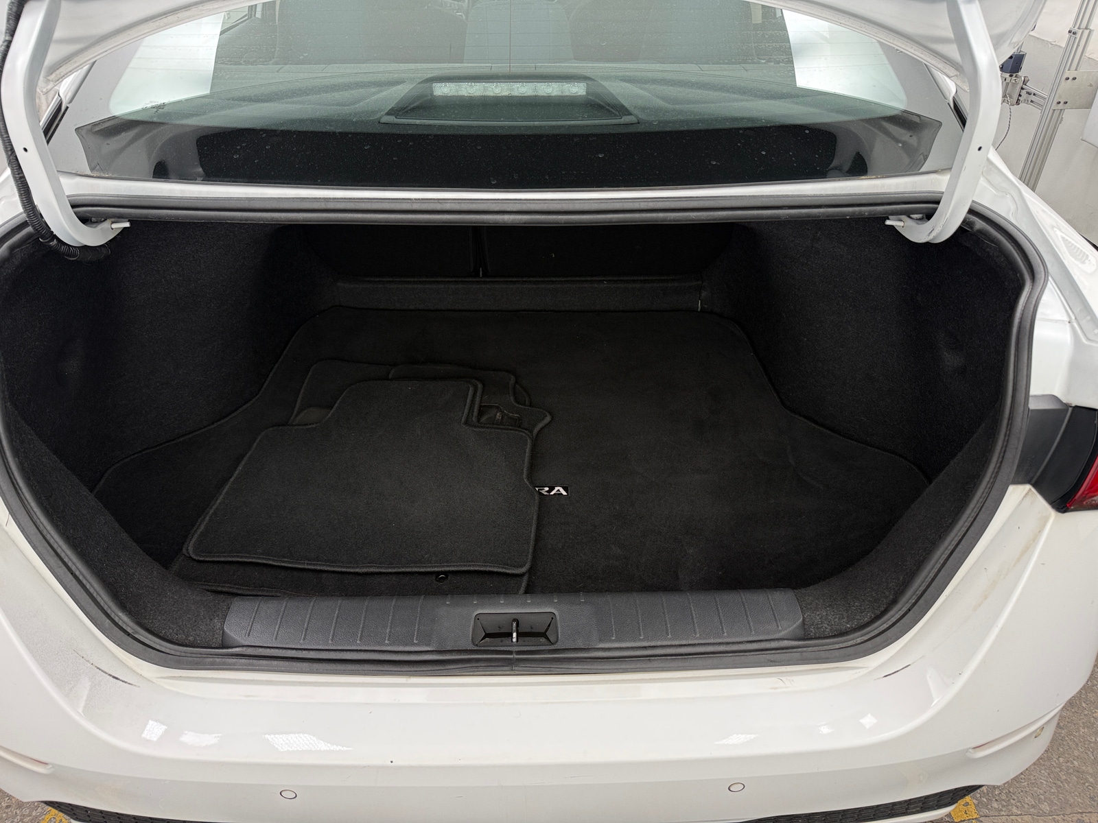 Thumbnail: 2023 Nissan Sentra - 6