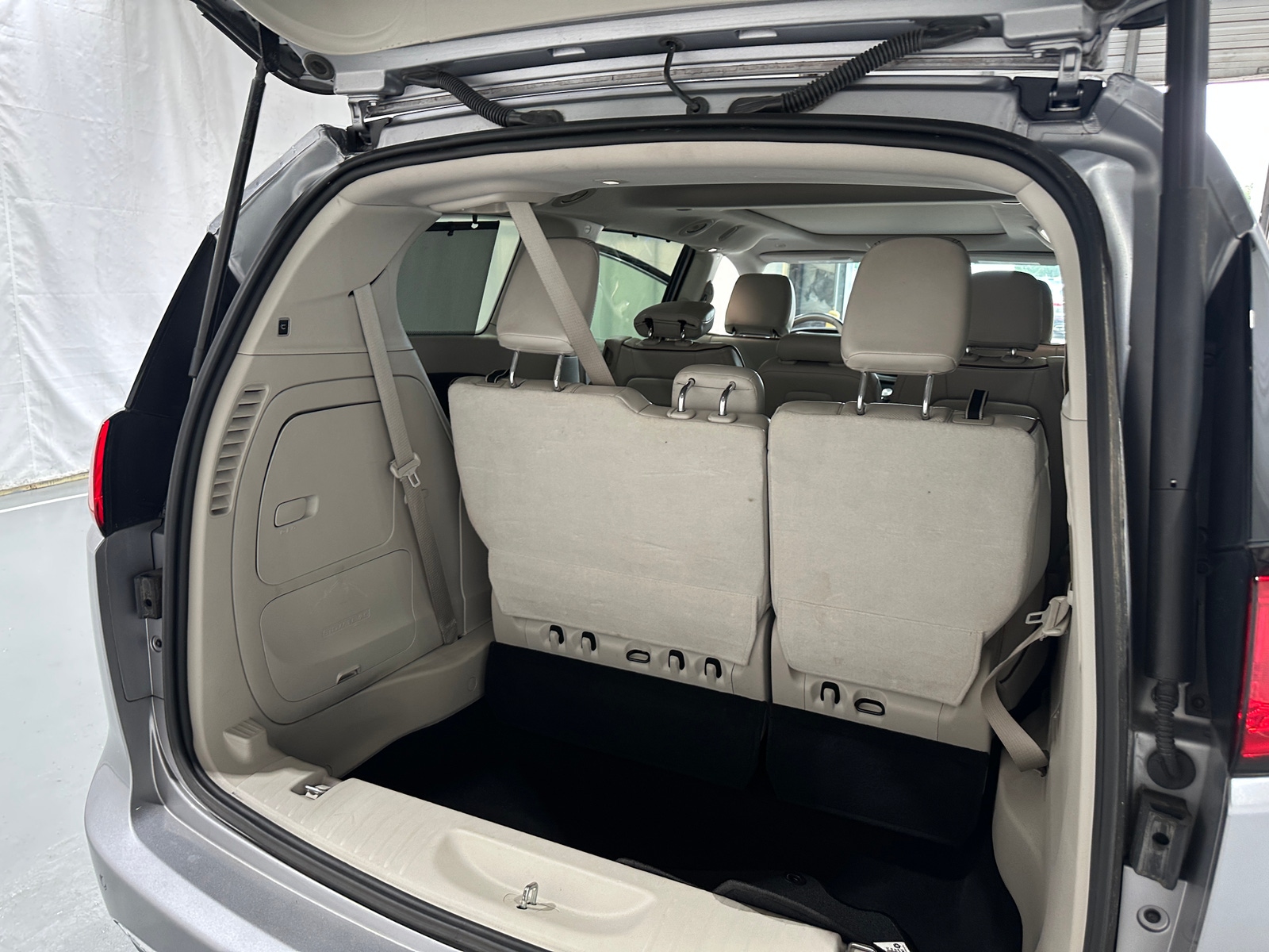 Thumbnail: 2020 Chrysler Pacifica - 6