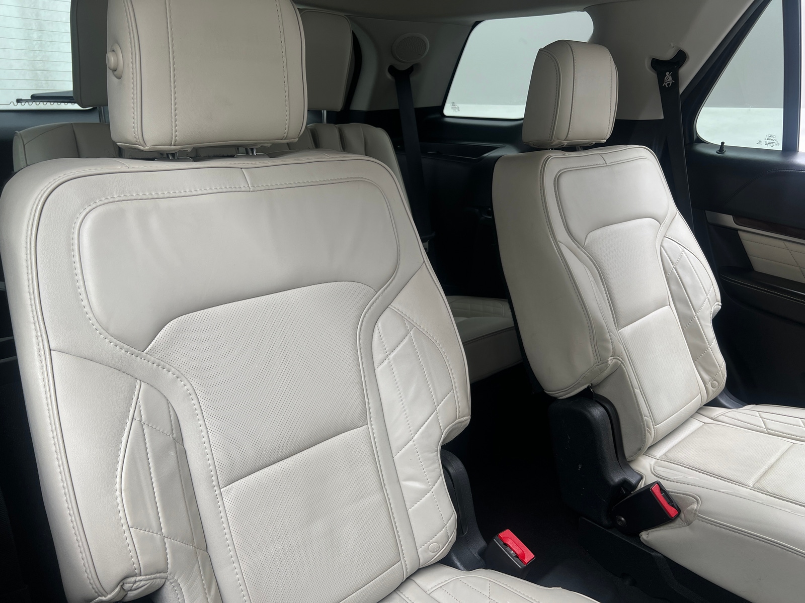 Thumbnail: 2019 Ford Explorer - 5