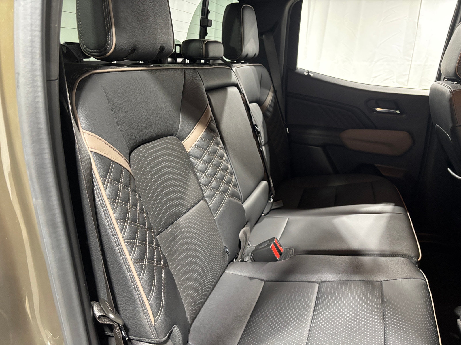 Thumbnail: 2024 GMC Canyon - 5