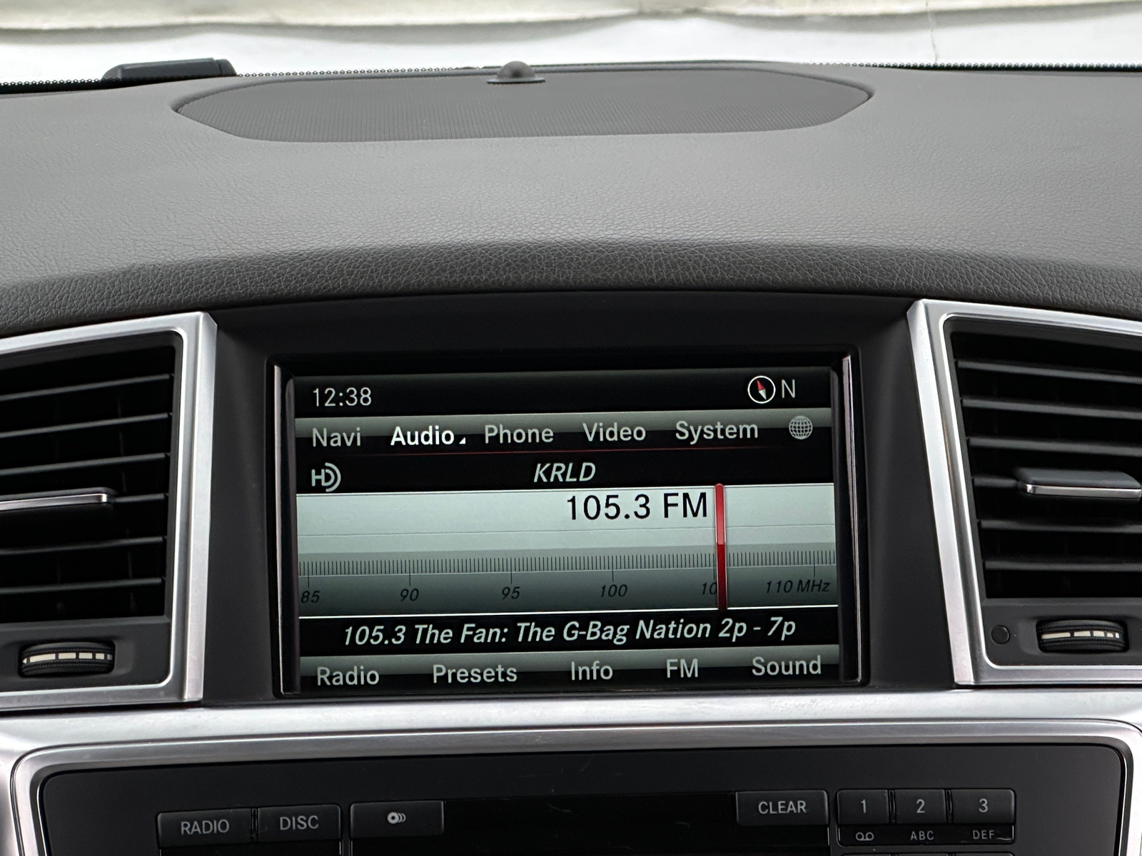 Thumbnail: 2013 Mercedes-Benz M-Class - 3