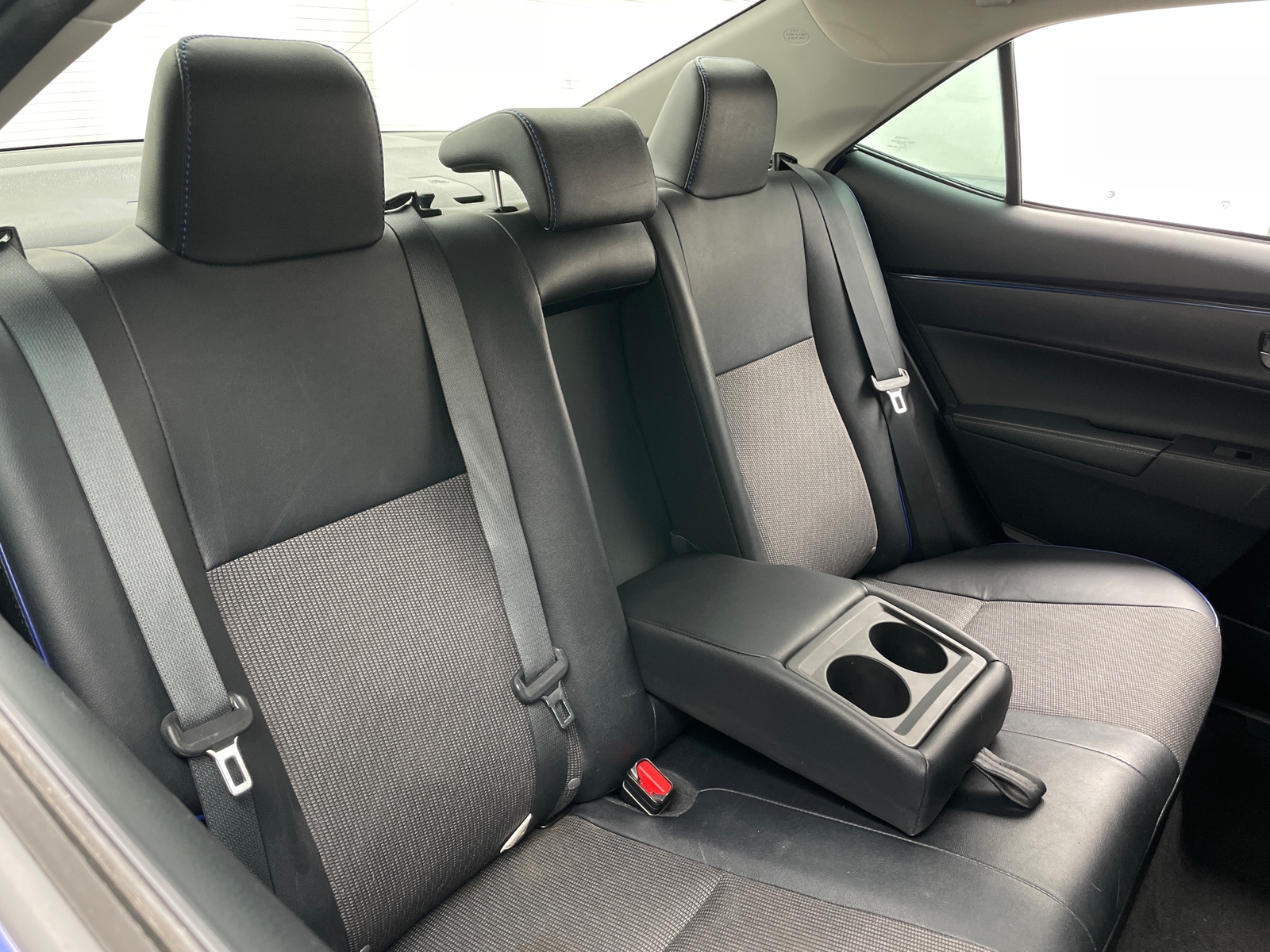 Thumbnail: 2018 Toyota Corolla - 6