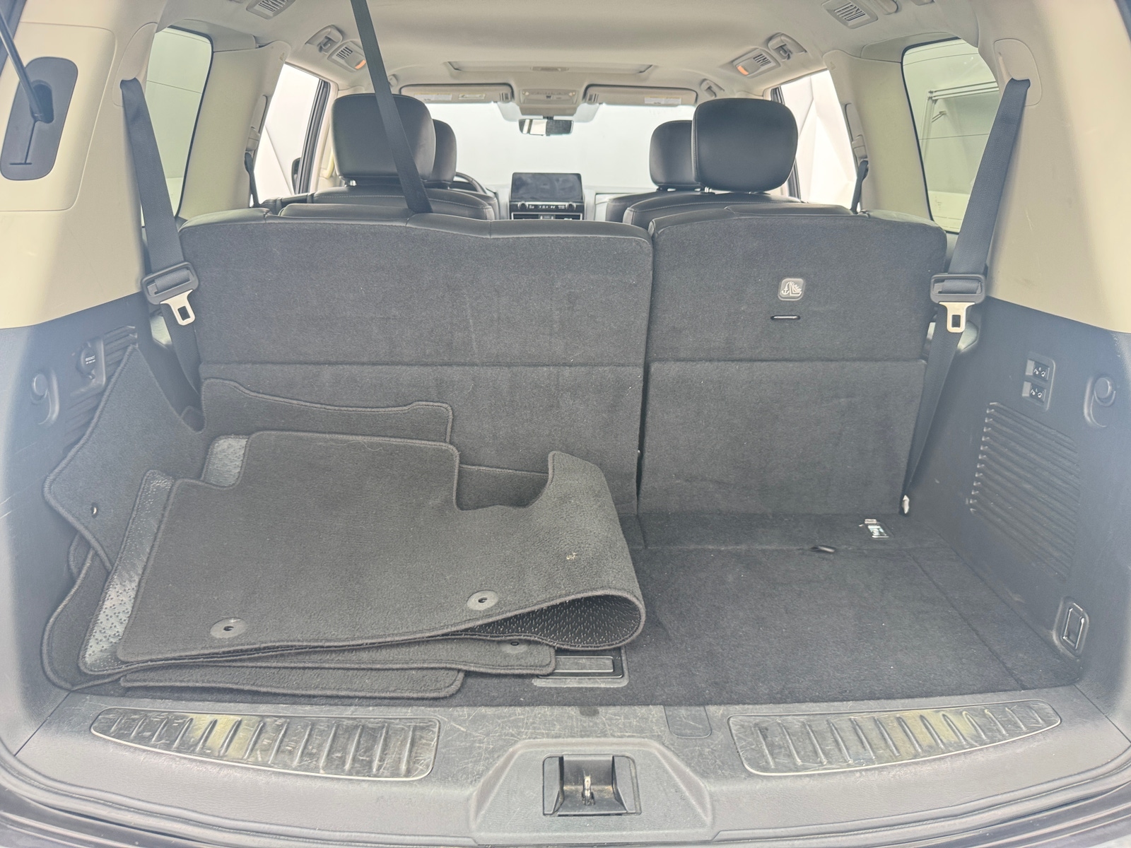 Thumbnail: 2024 INFINITI QX80 - 6