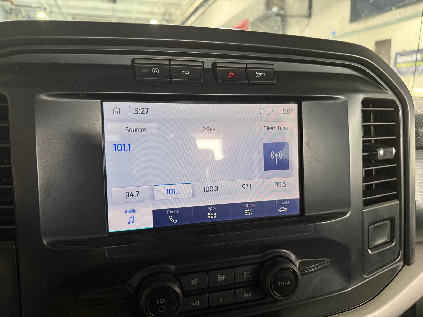 Thumbnail: 2021 Ford Econoline - 3