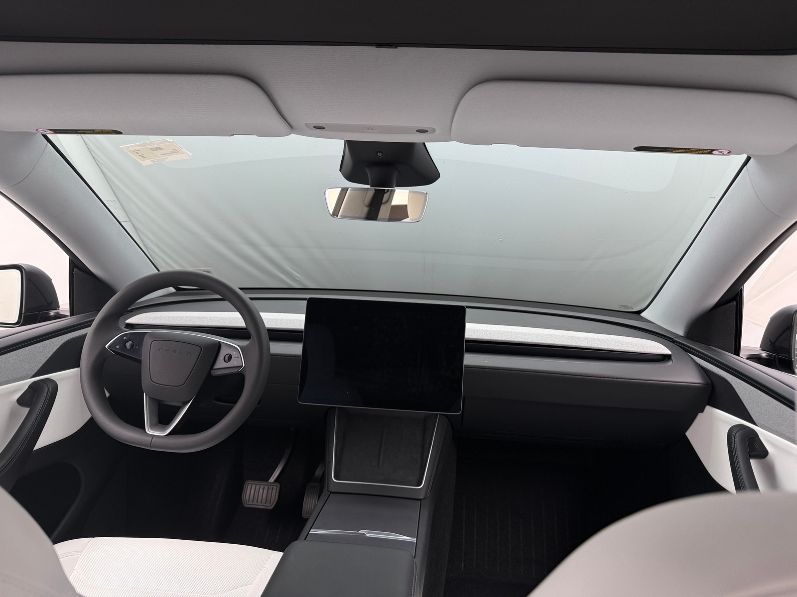 Thumbnail: 2026 Tesla Model Y - 2