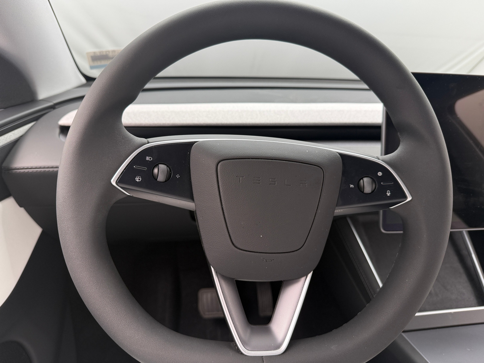 Thumbnail: 2026 Tesla Model Y - 4