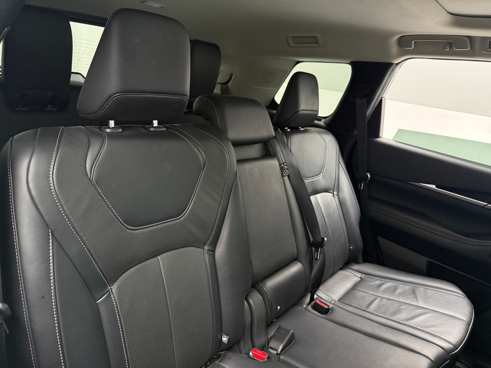 Thumbnail: 2023 INFINITI QX60 - 5