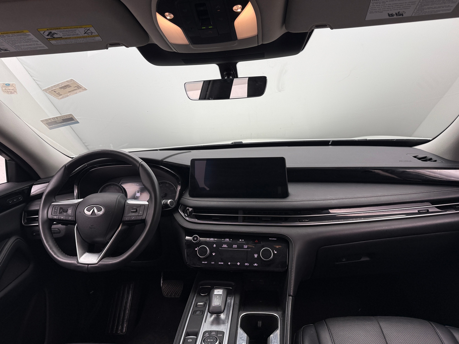 Thumbnail: 2023 INFINITI QX60 - 2