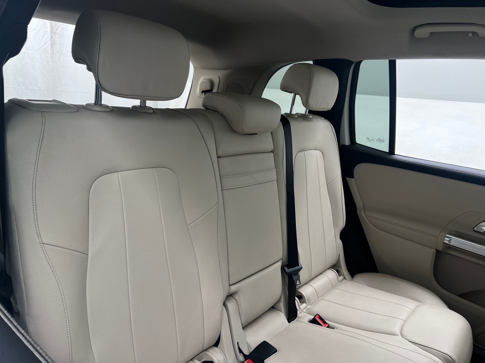 Thumbnail: 2022 Mercedes-Benz GLB - 5