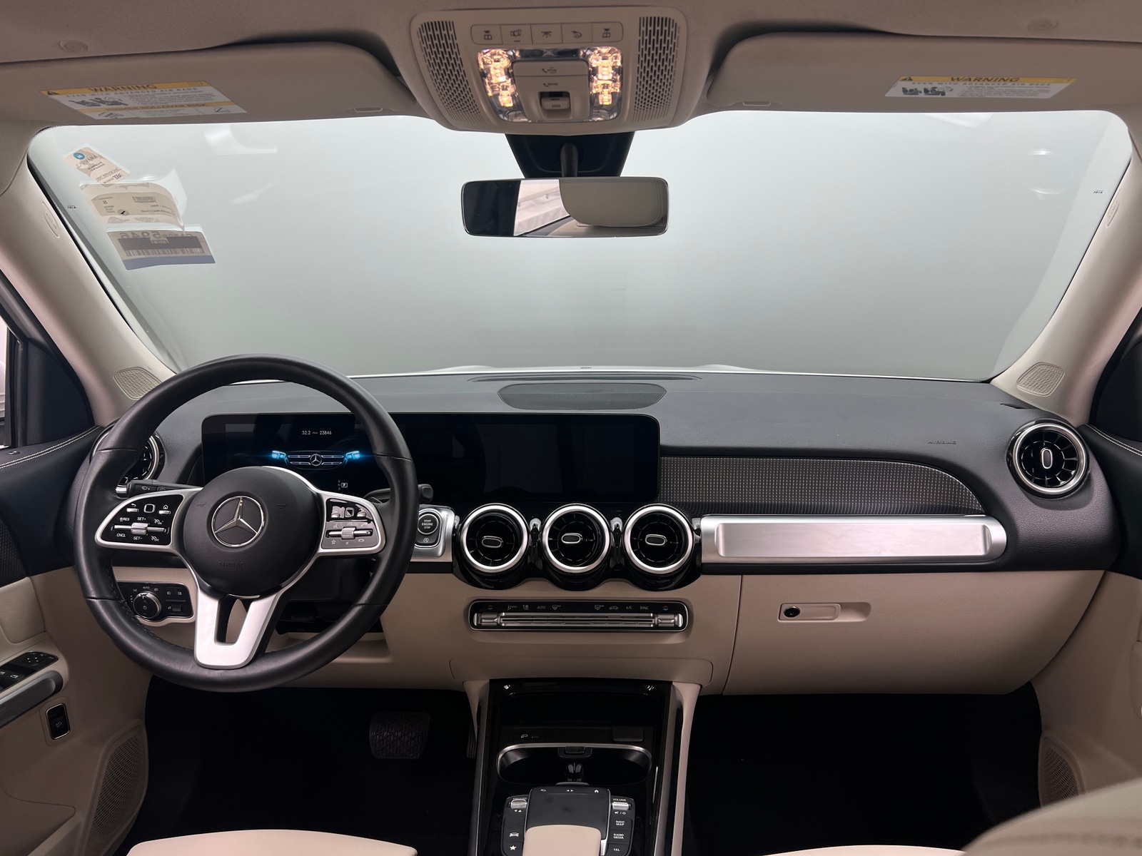 Thumbnail: 2022 Mercedes-Benz GLB - 2