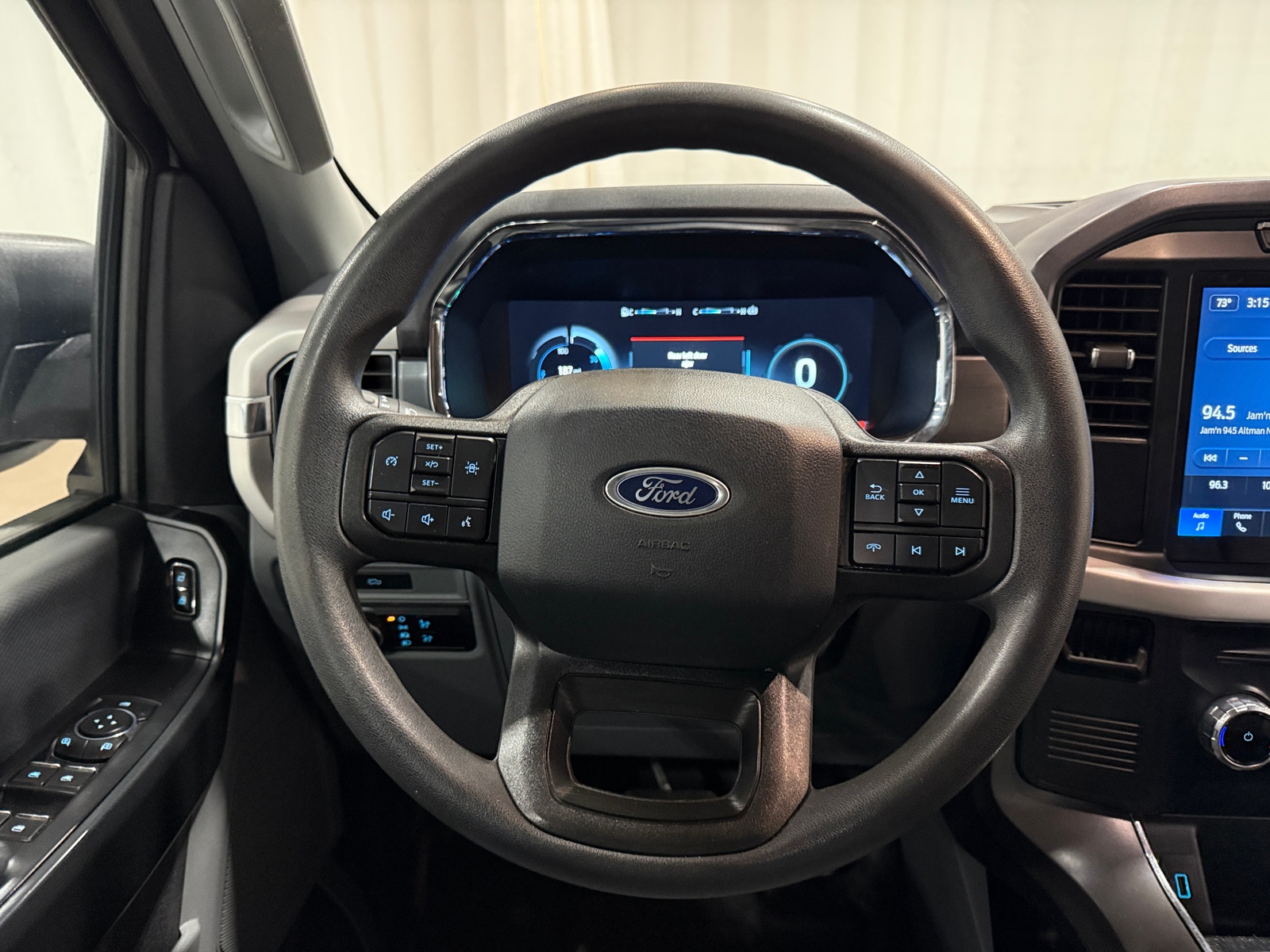 Thumbnail: 2023 Ford F-150 - 5