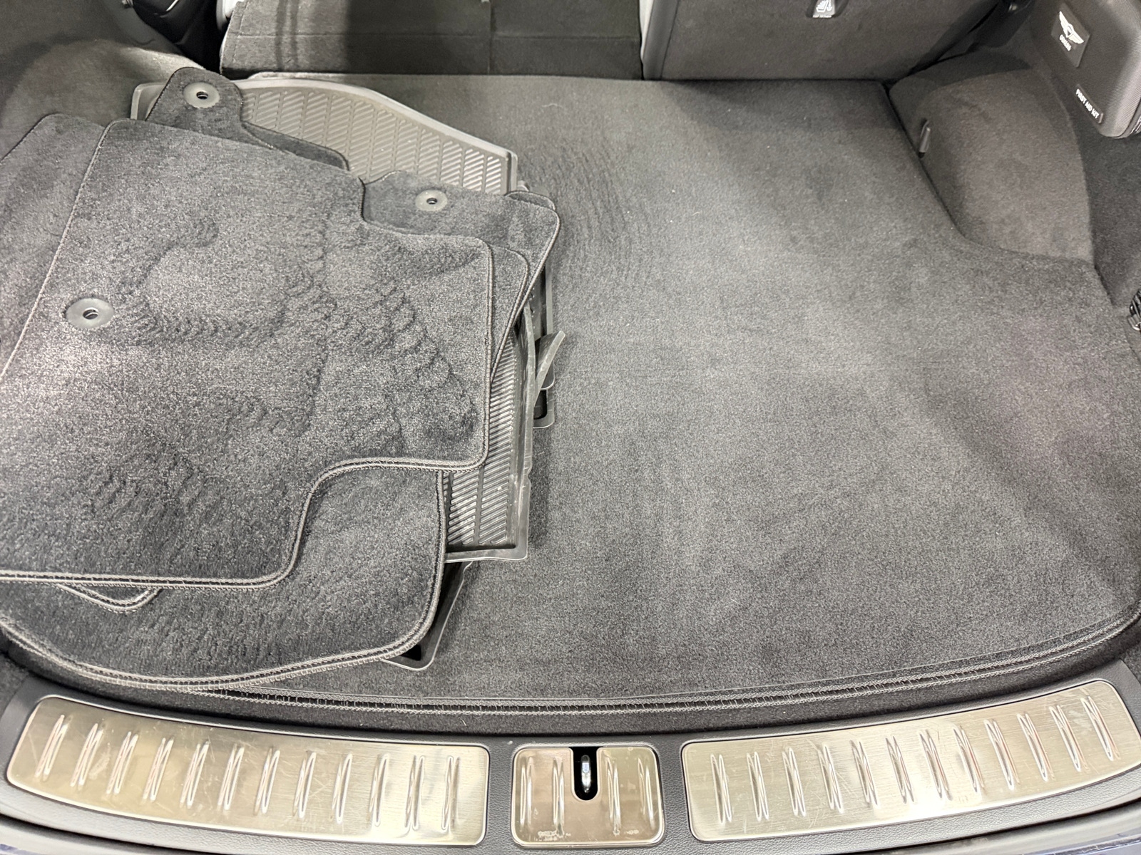 Thumbnail: 2025 Genesis GV80 - 6