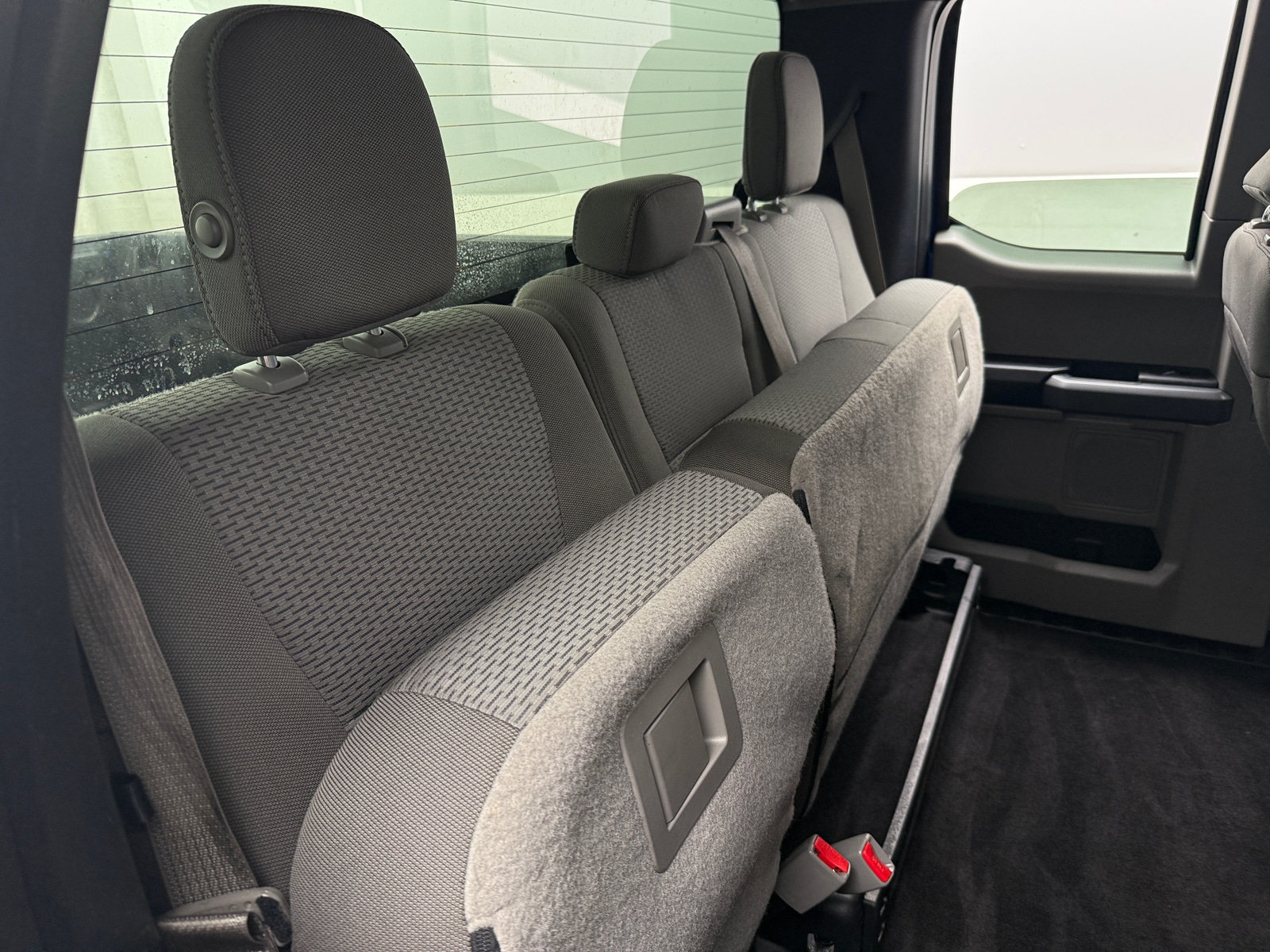 Thumbnail: 2017 Ford Econoline - 6