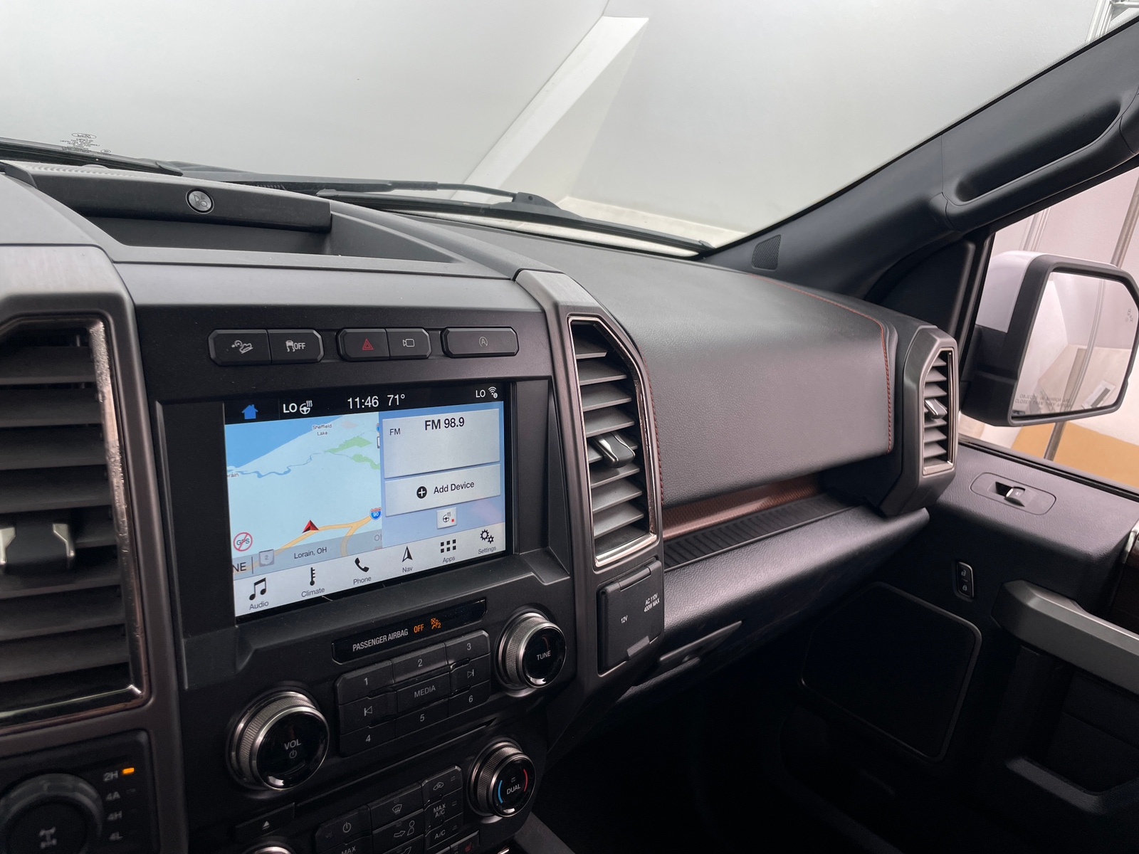 Thumbnail: 2018 Ford Econoline - 3