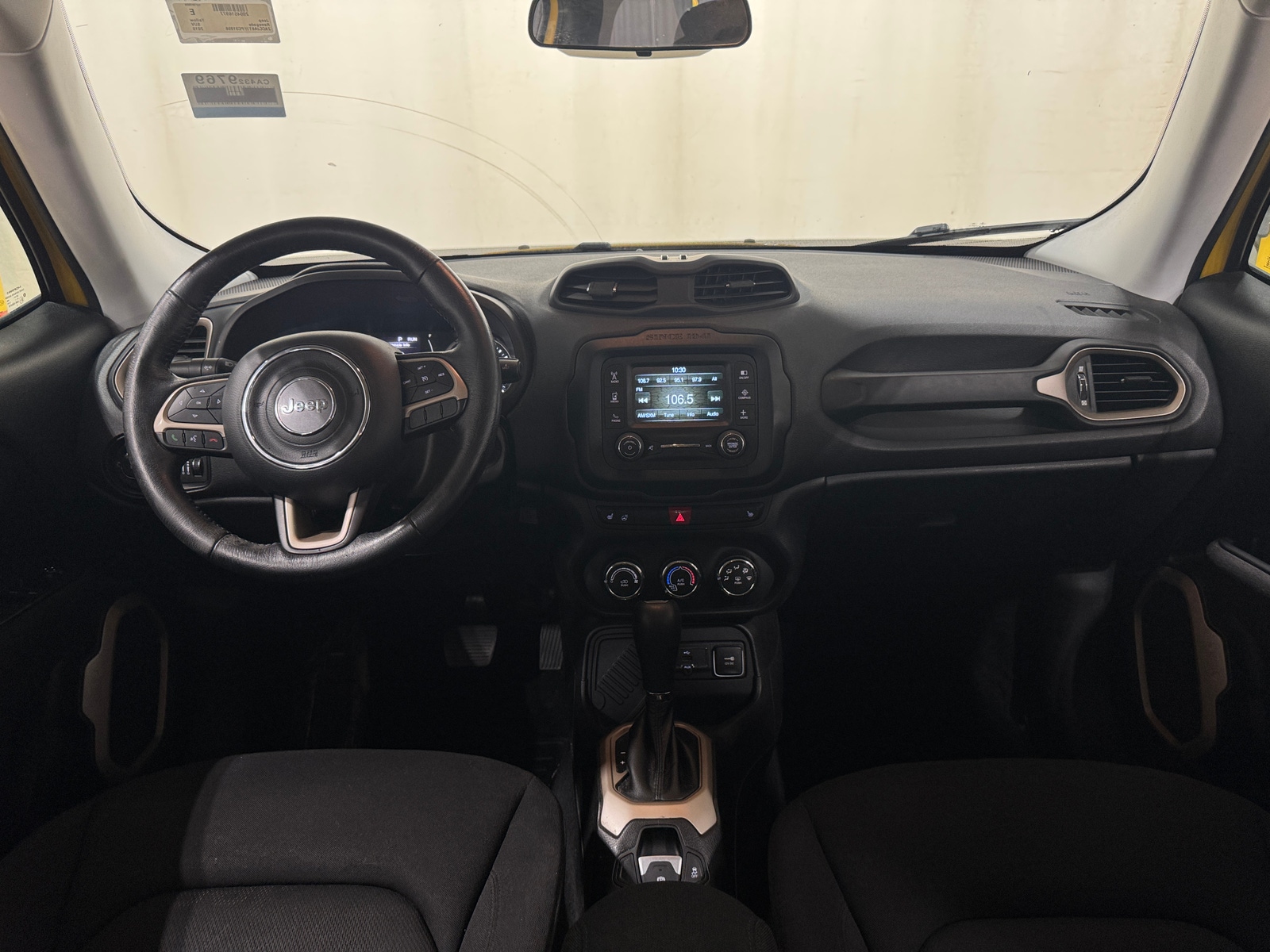 Thumbnail: 2015 Jeep Renegade - 3