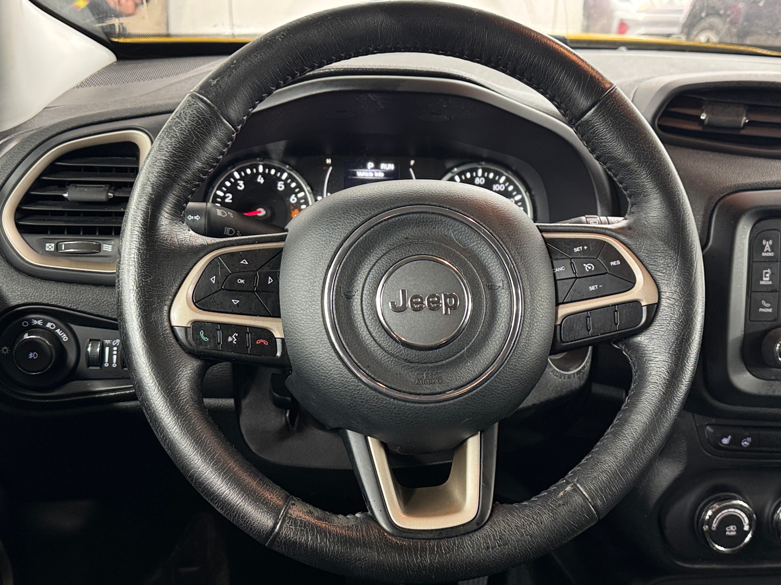 Thumbnail: 2015 Jeep Renegade - 5