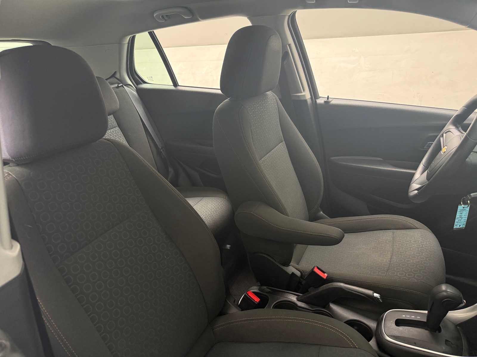 Thumbnail: 2018 Chevrolet Trax - 2