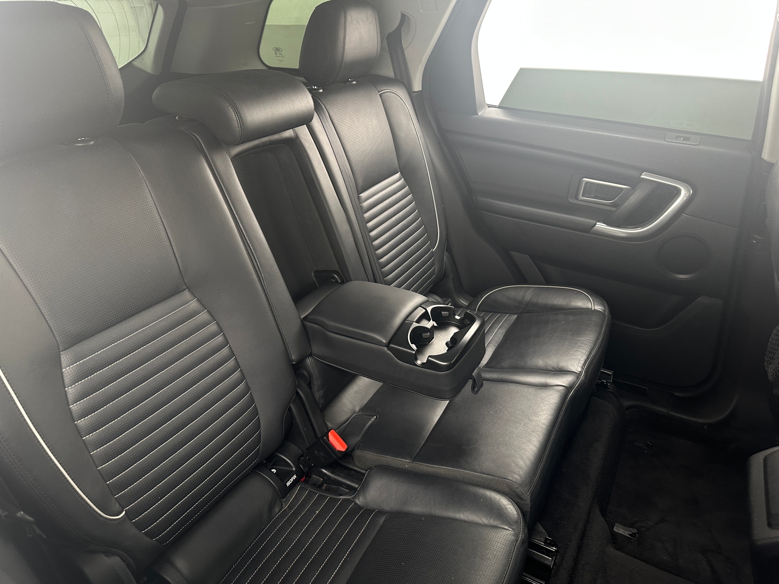 Thumbnail: 2019 Land Rover Discovery Sport - 5