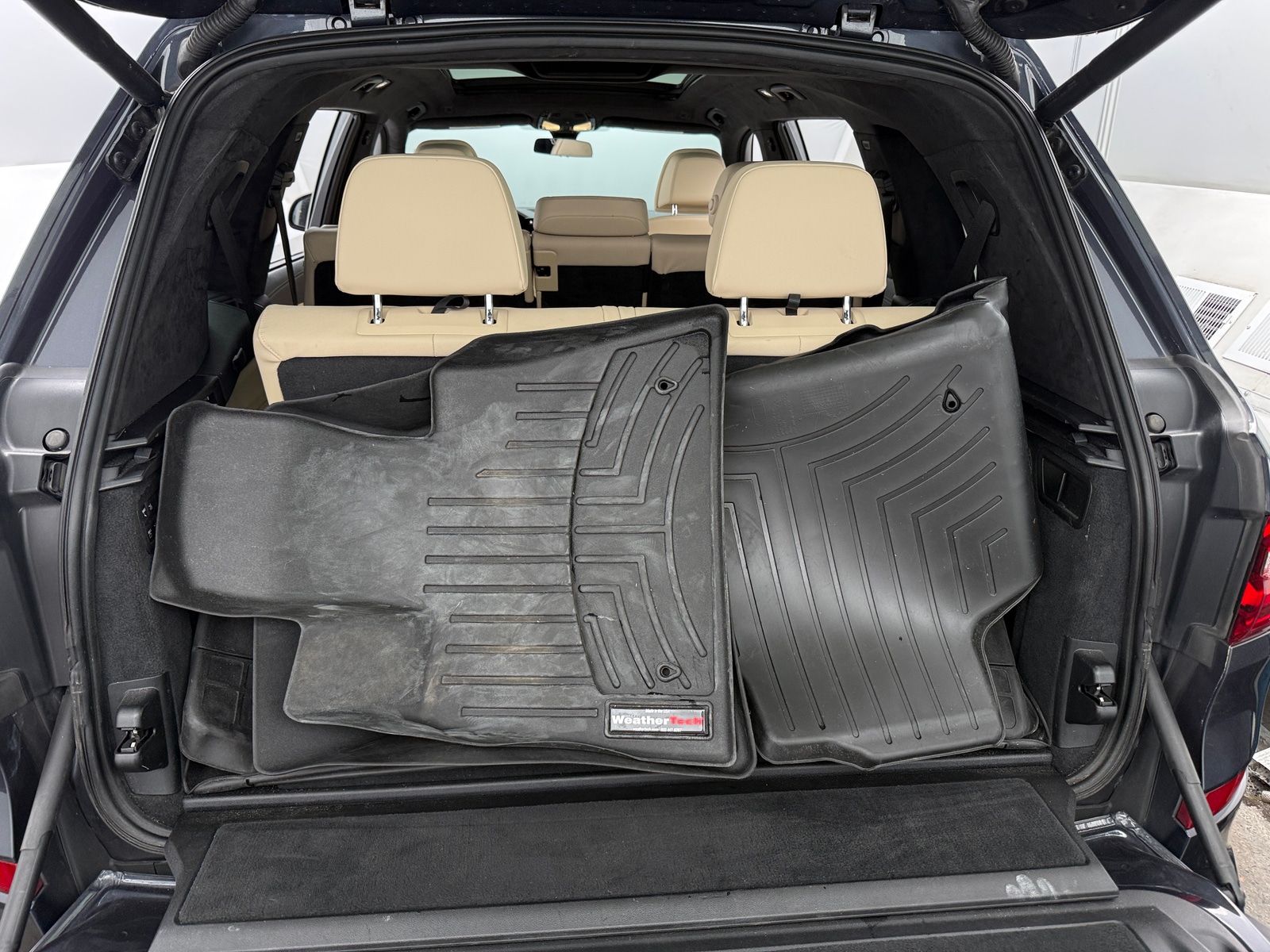 Thumbnail: 2021 BMW X7 - 6