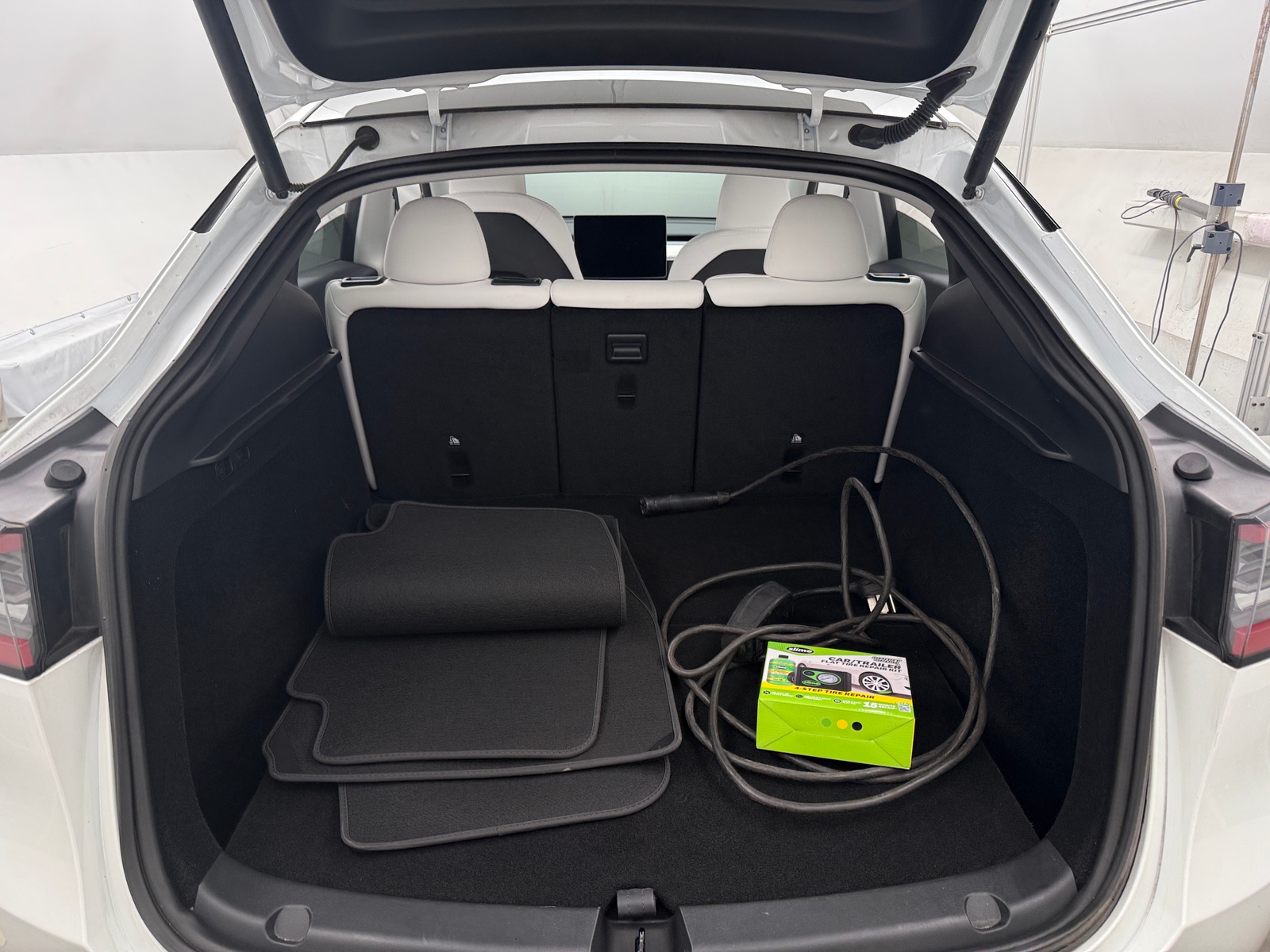 Thumbnail: 2024 Tesla Model Y - 6