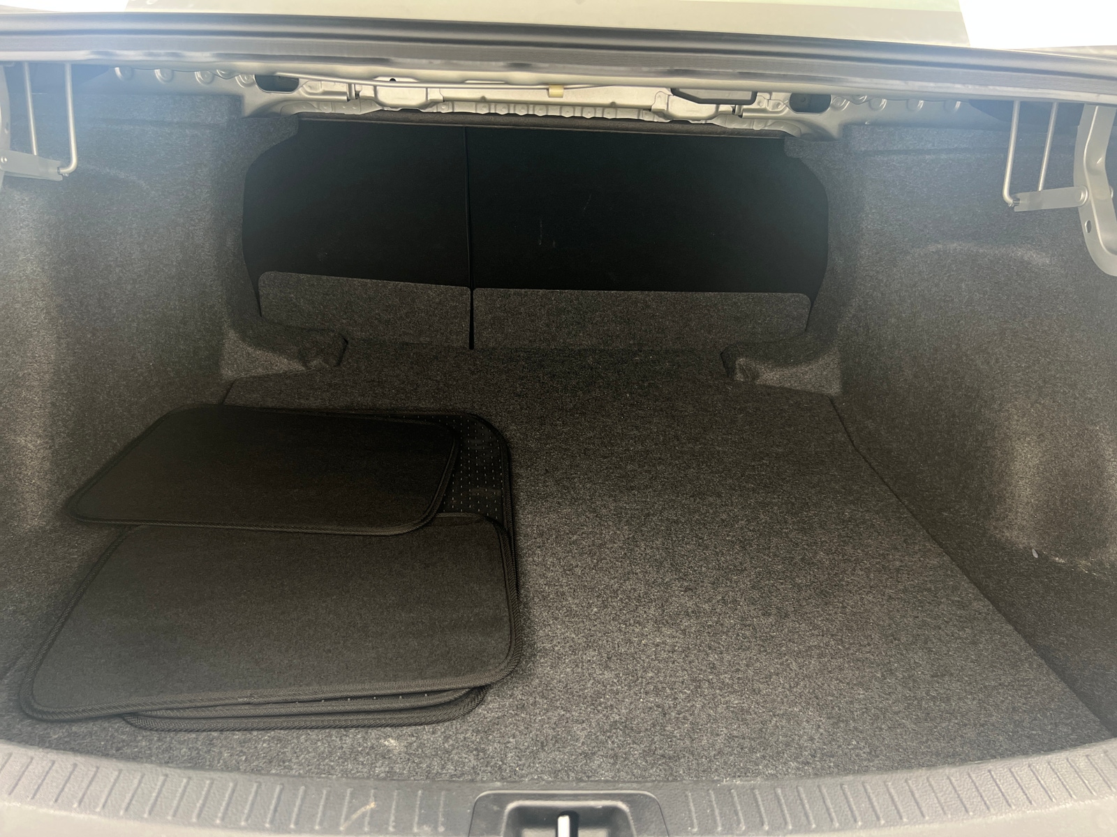 Thumbnail: 2025 Toyota Corolla - 7