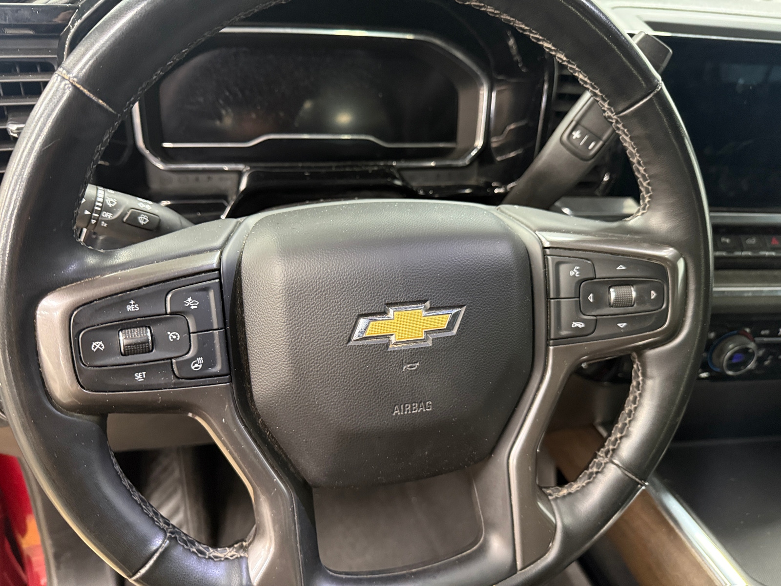 Thumbnail: 2024 Chevrolet Silverado 3500 - 4