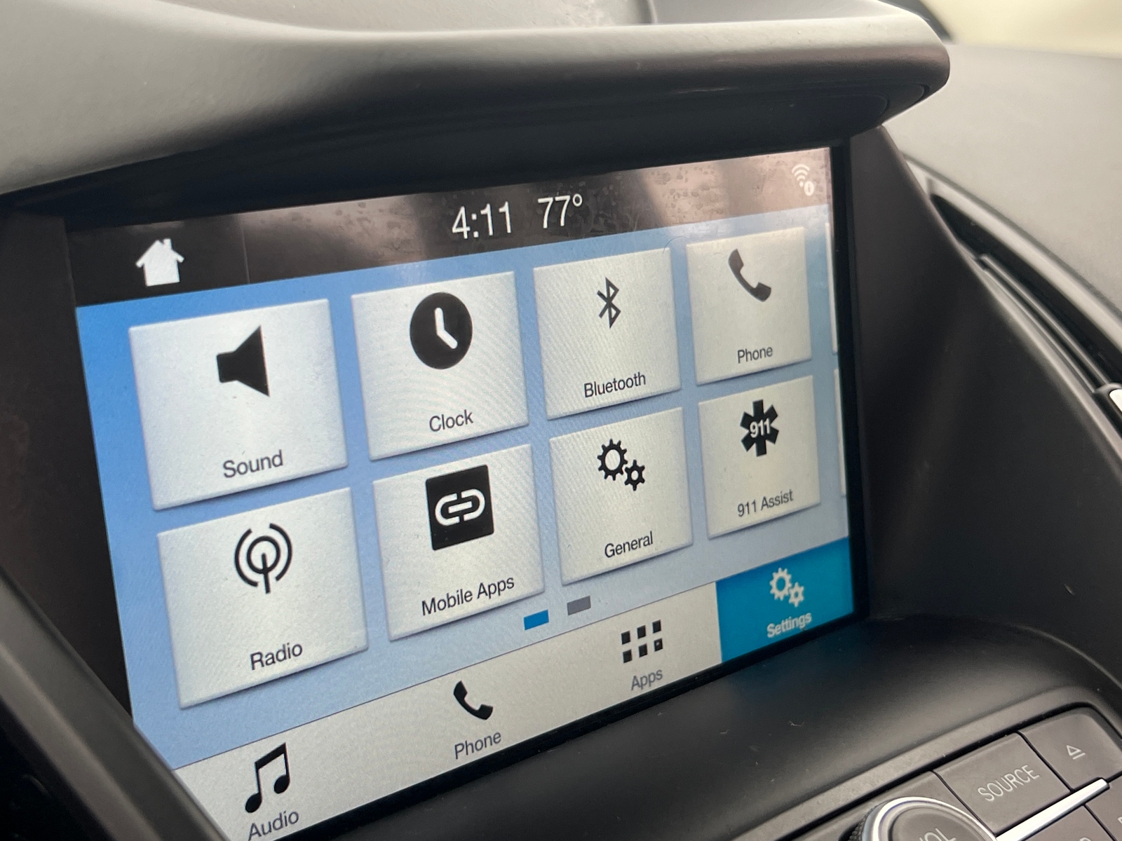 Thumbnail: 2018 Ford Escape - 3