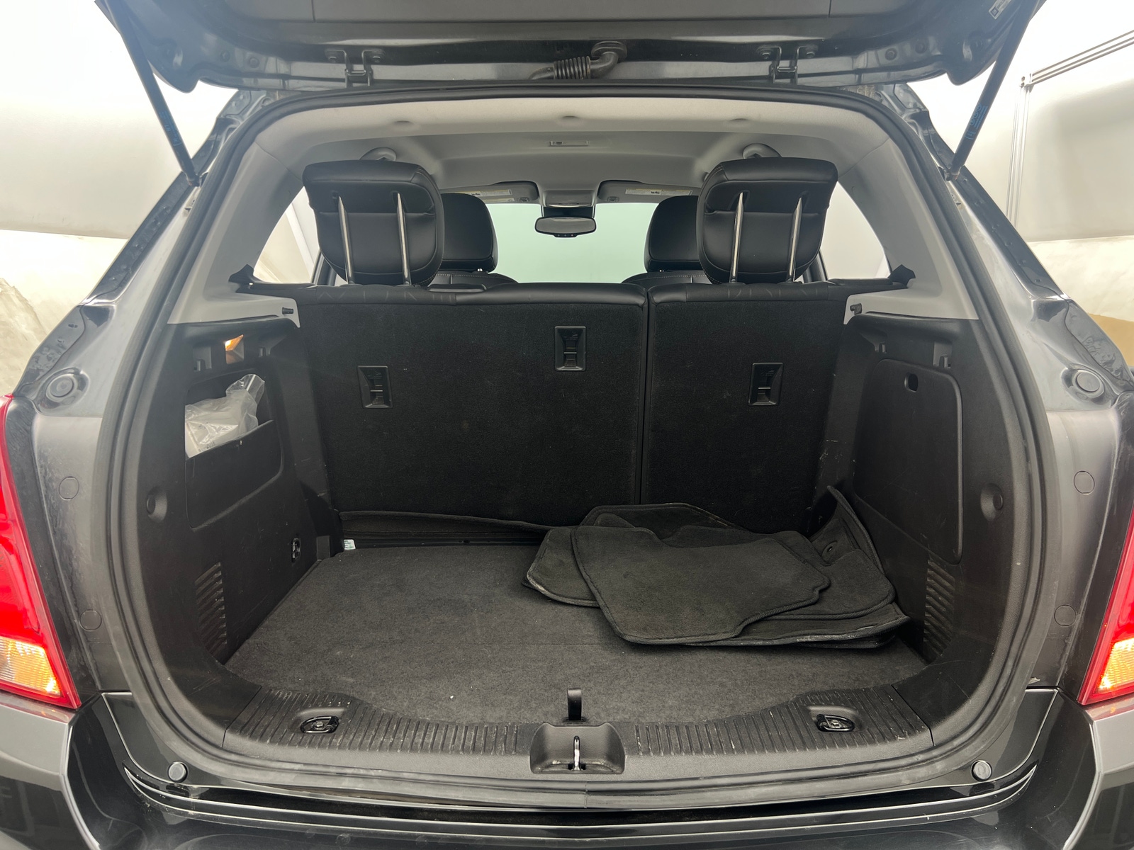 Thumbnail: 2018 Chevrolet Trax - 7