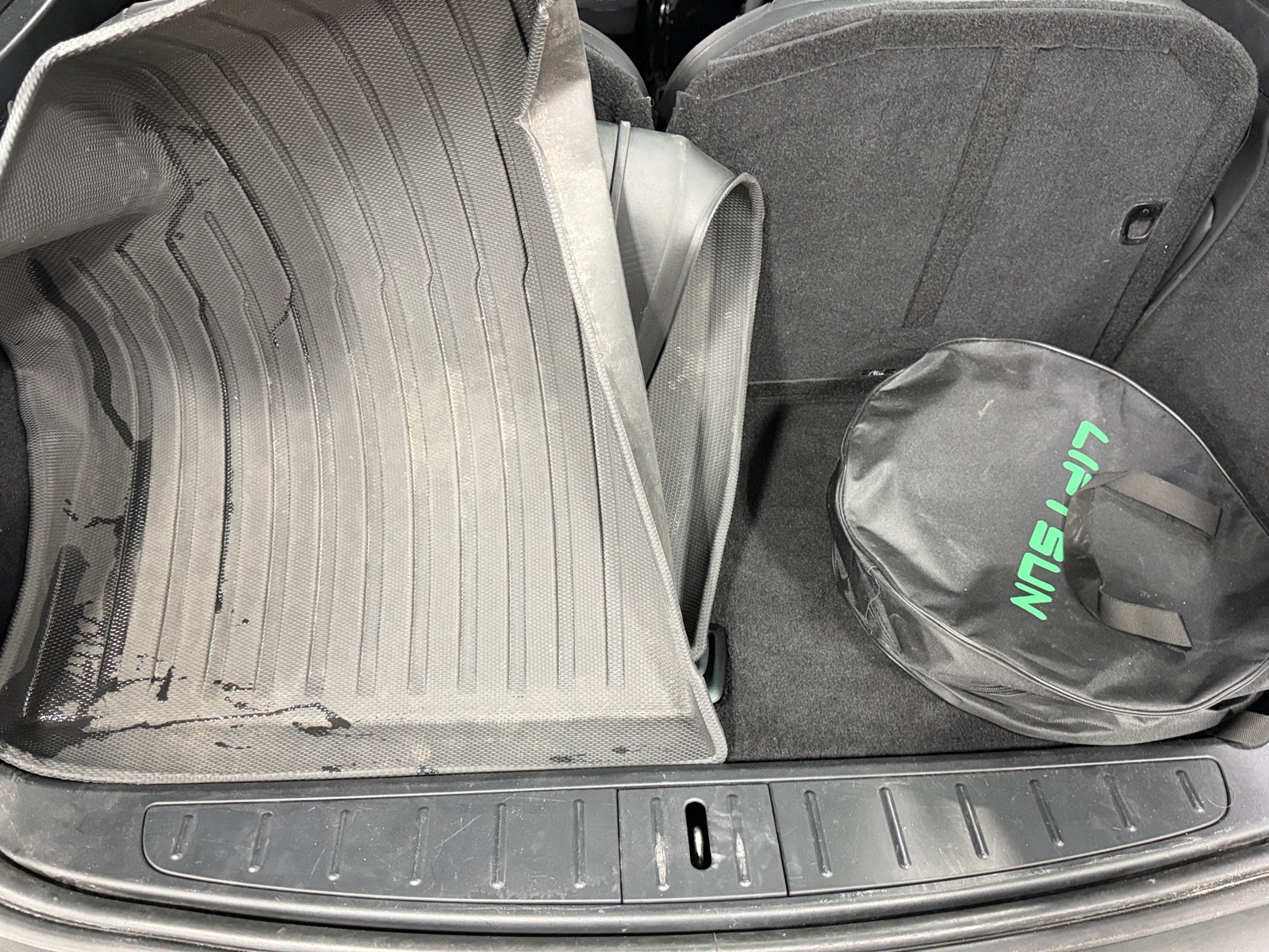 Thumbnail: 2016 Tesla Model X - 6