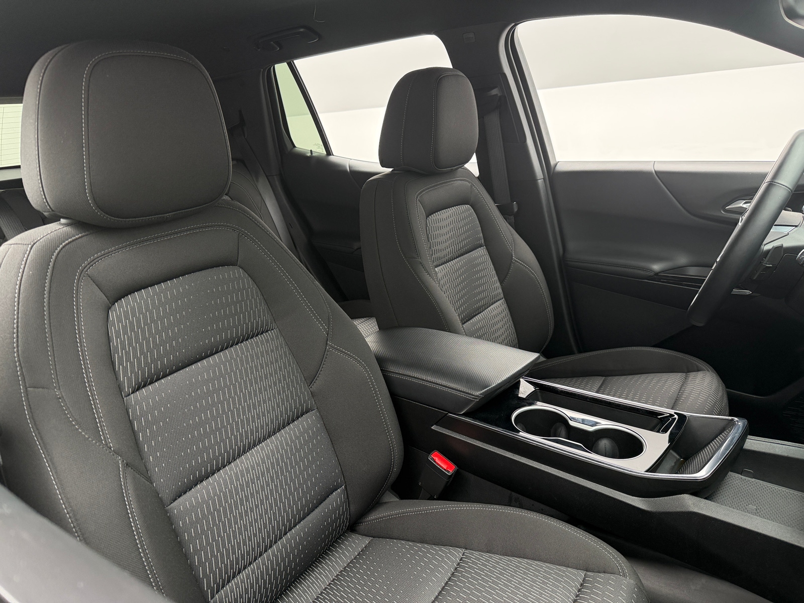 Thumbnail: 2025 Chevrolet Equinox - 2