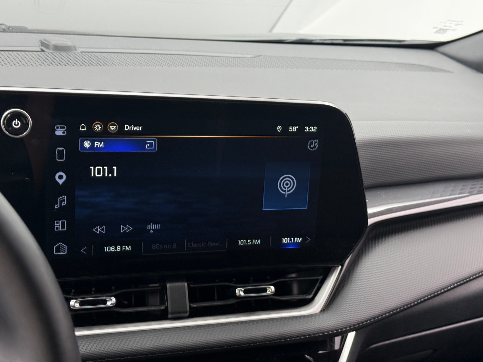 Thumbnail: 2025 Chevrolet Equinox - 4