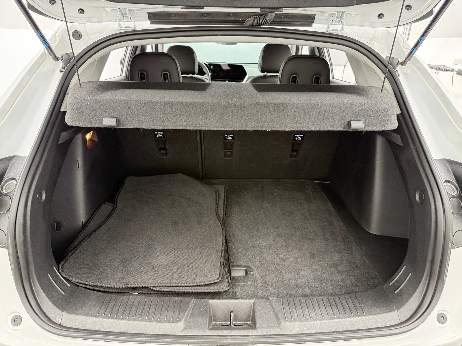 Thumbnail: 2025 Chevrolet Trax - 7