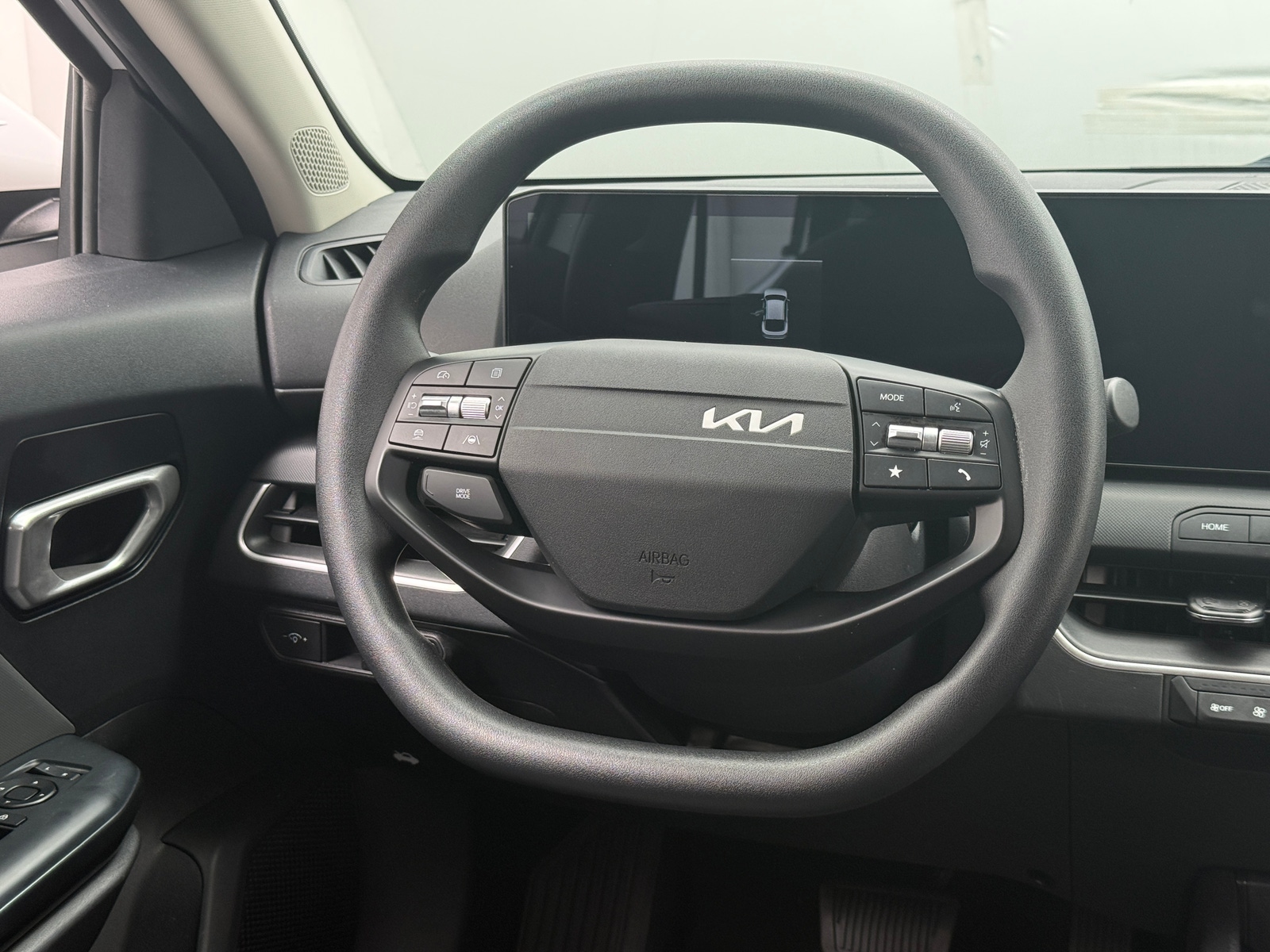 Thumbnail: 2025 Kia K4 - 5