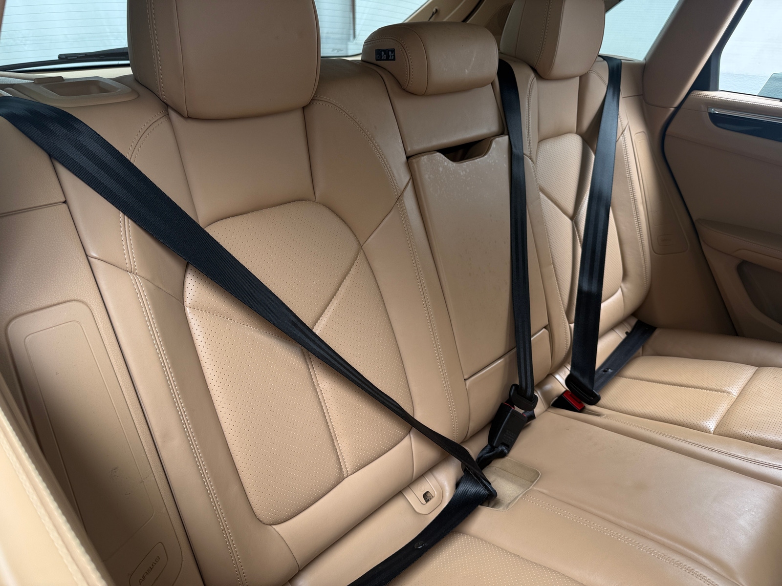 Thumbnail: 2015 Porsche Macan - 5