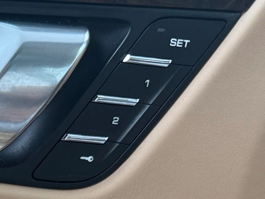 2015 Porsche Macan Turbo - Photo 23
