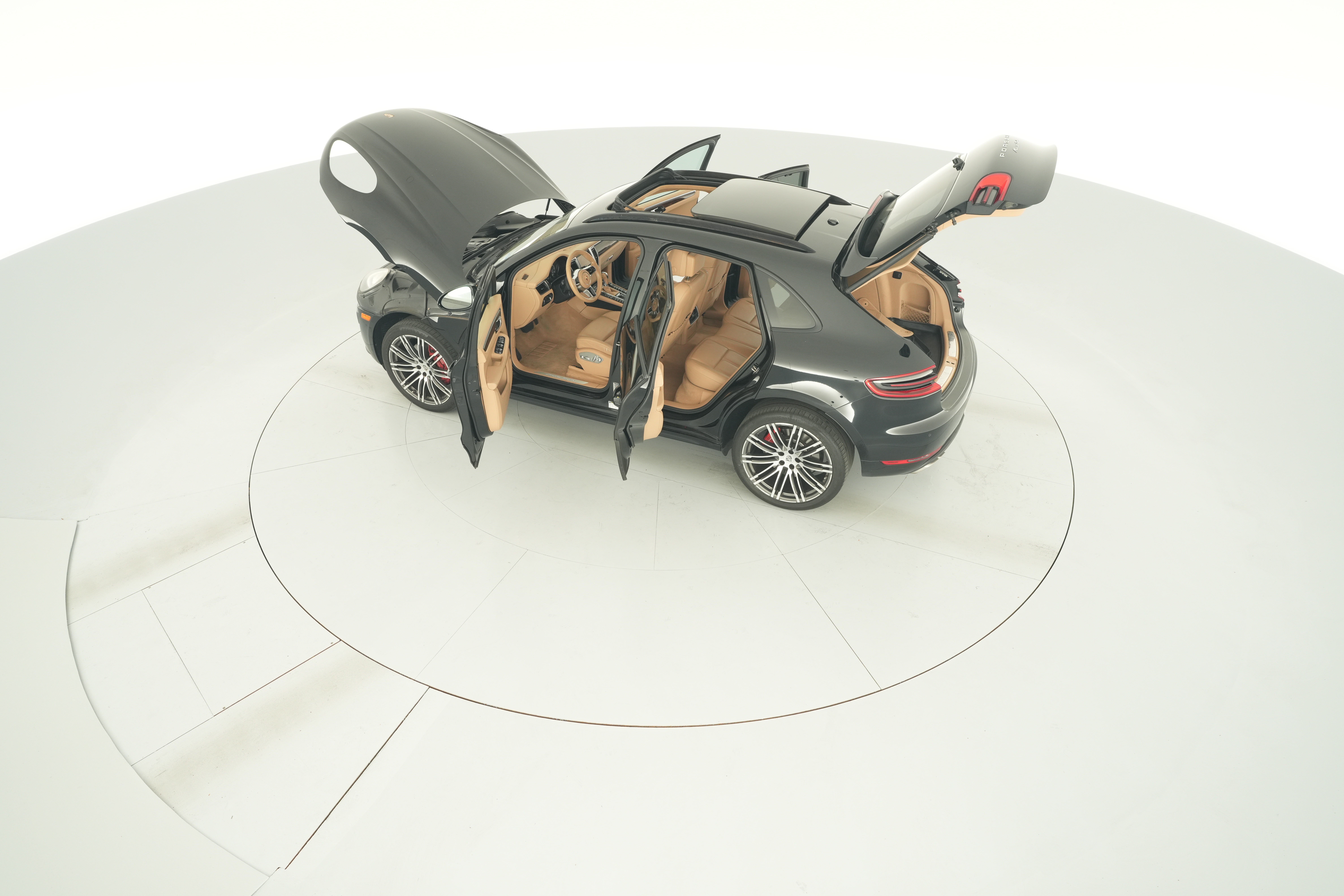 2015 Porsche Macan Turbo - Photo 49